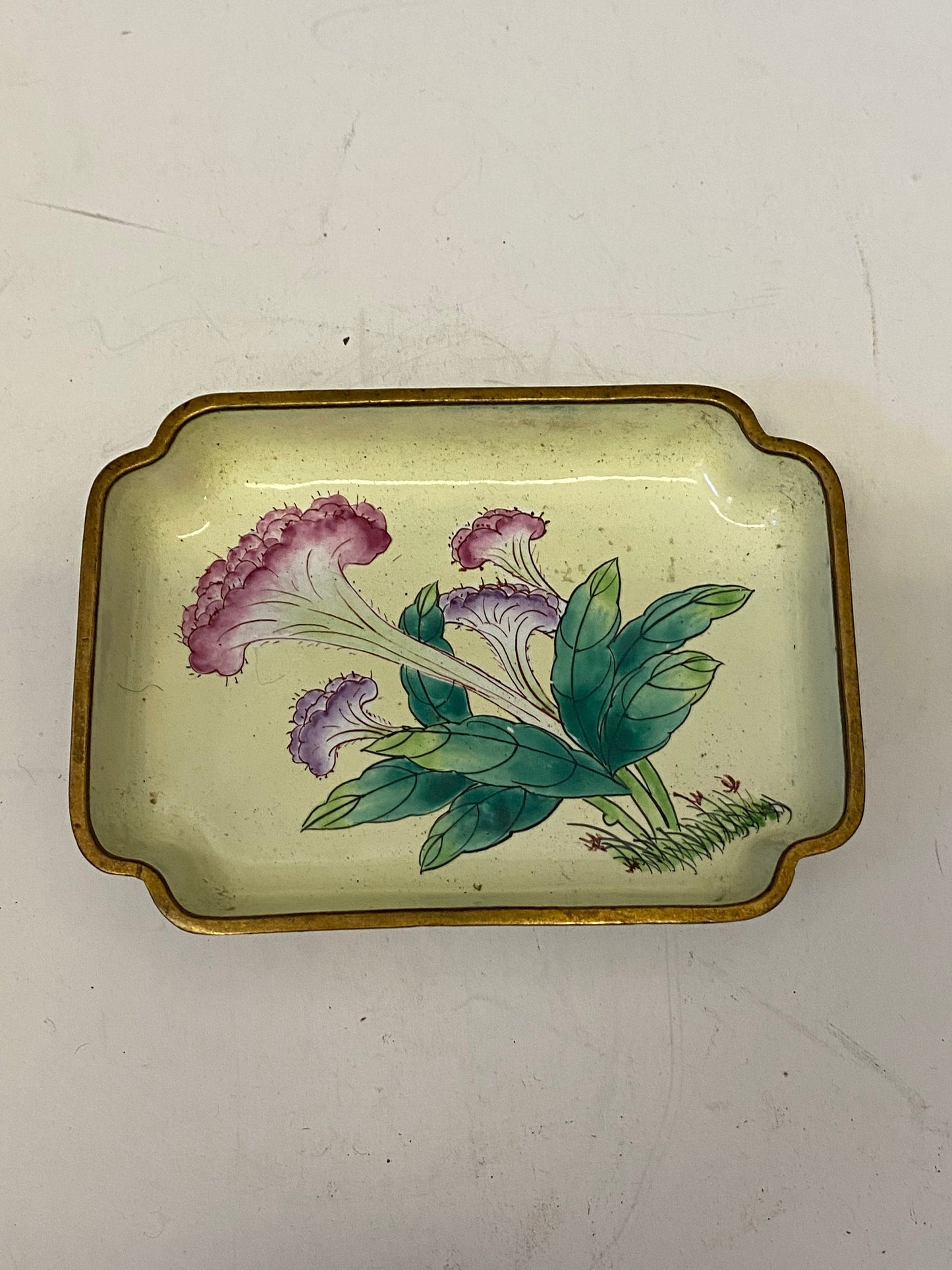 Chinese antique enamel pin tray 4 inches