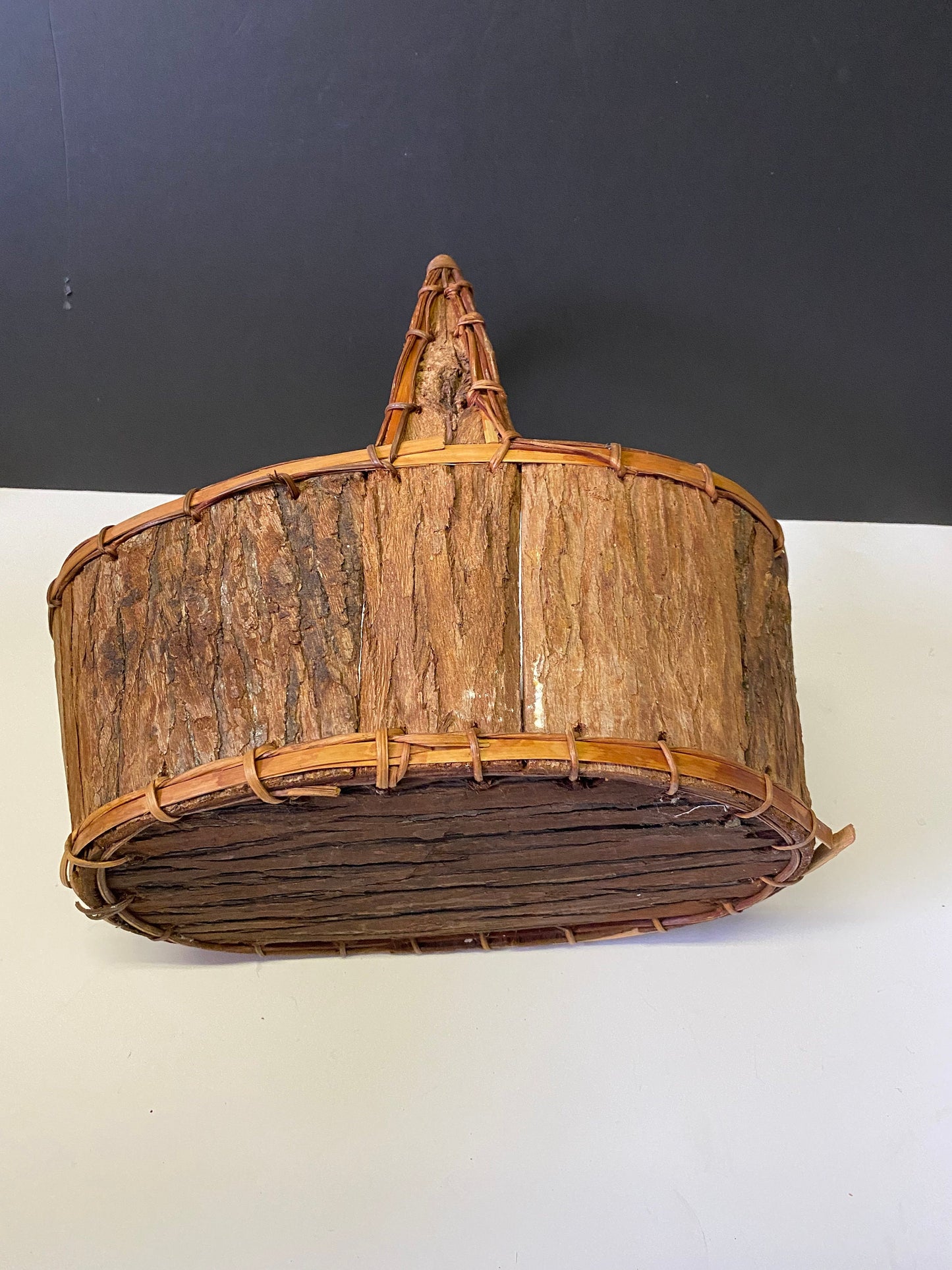 12 x 13 absolutely fantastic museum quality indigenous cedar bark basket fabulous condition  wow