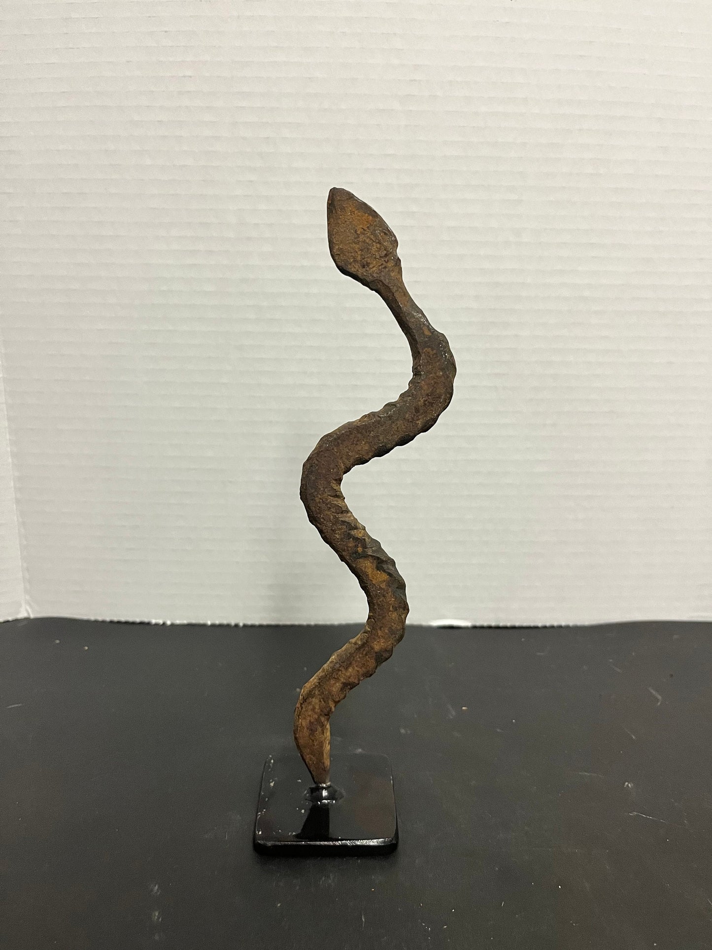 Stunning 8.5 inch high lolI iron statue of a snake  Burkina Faso - African beauty  Great Patina and detail