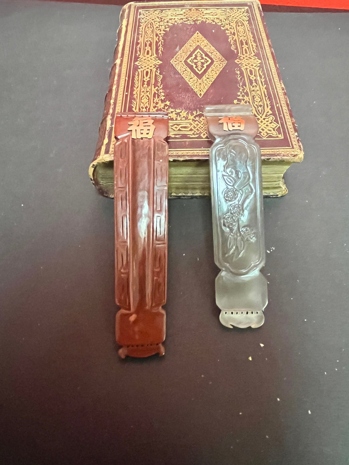 Pair museum quality rare Chinese agate scroll holders with real gold  wow  4.5 inches long.