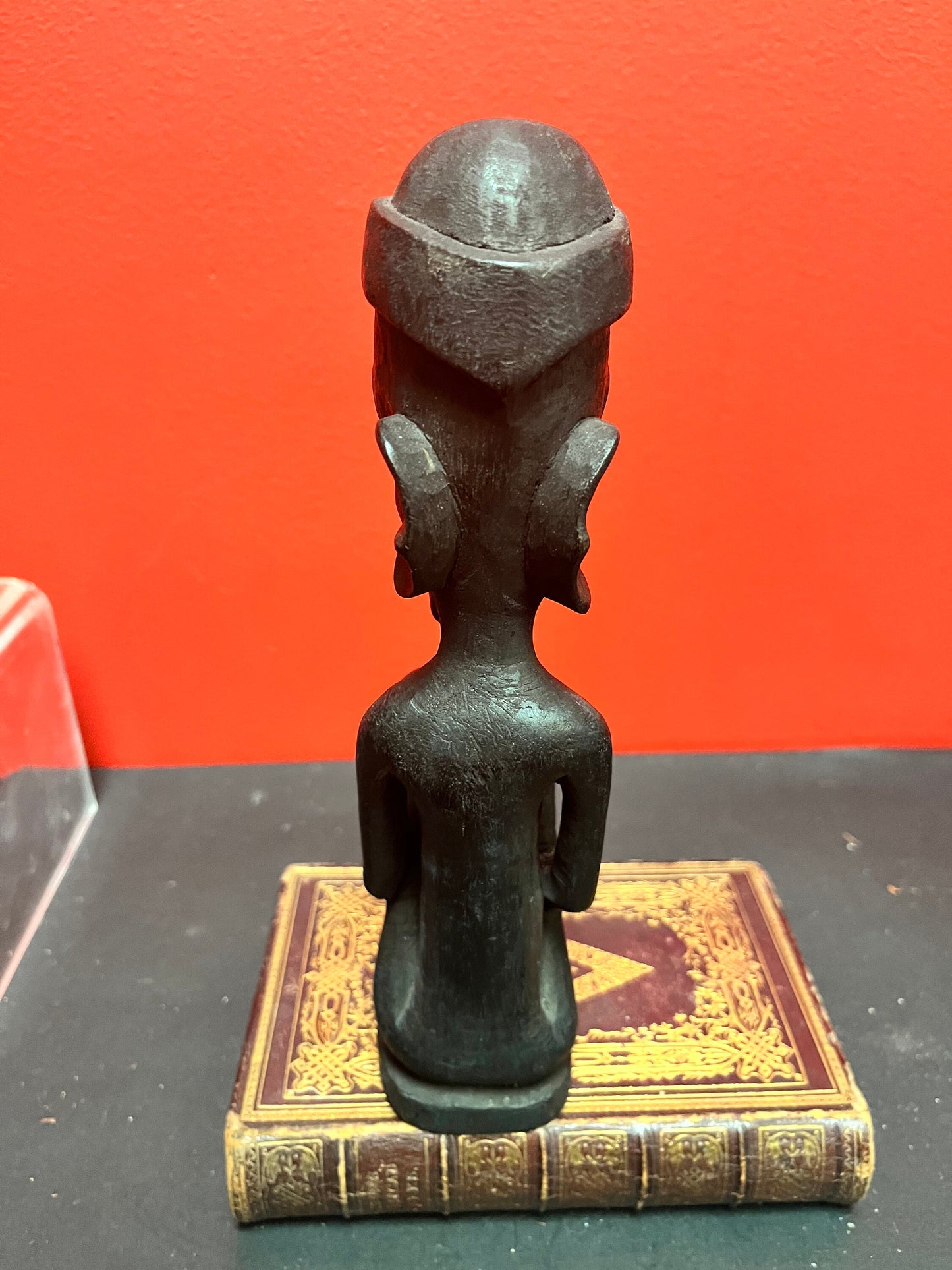 8.5 inch high western African seated vinatge wooden statue  great condition