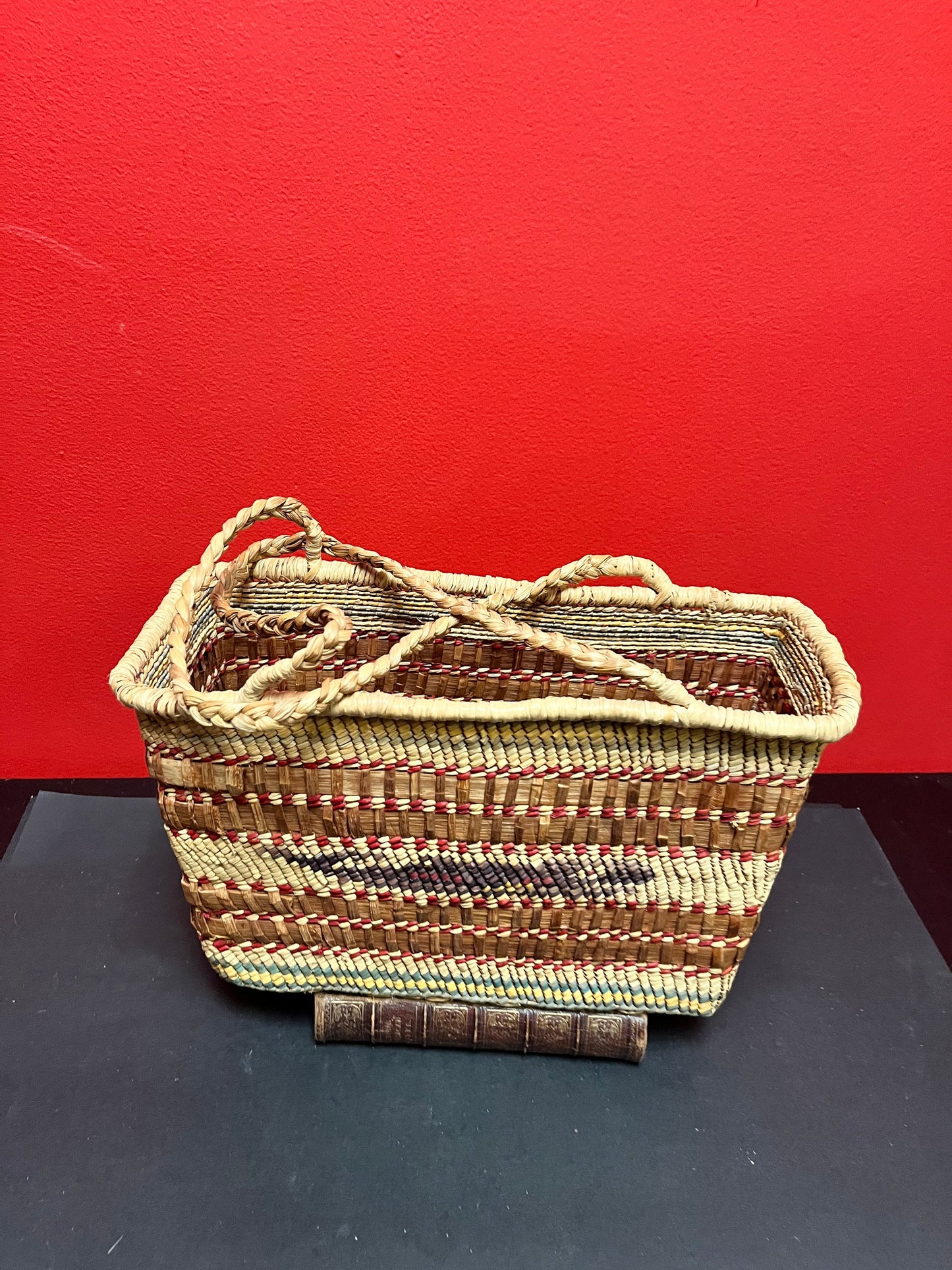 Museum quality 11 x 13 high indigenous first nations coast Salish  basket with handles  in mint condition  wow