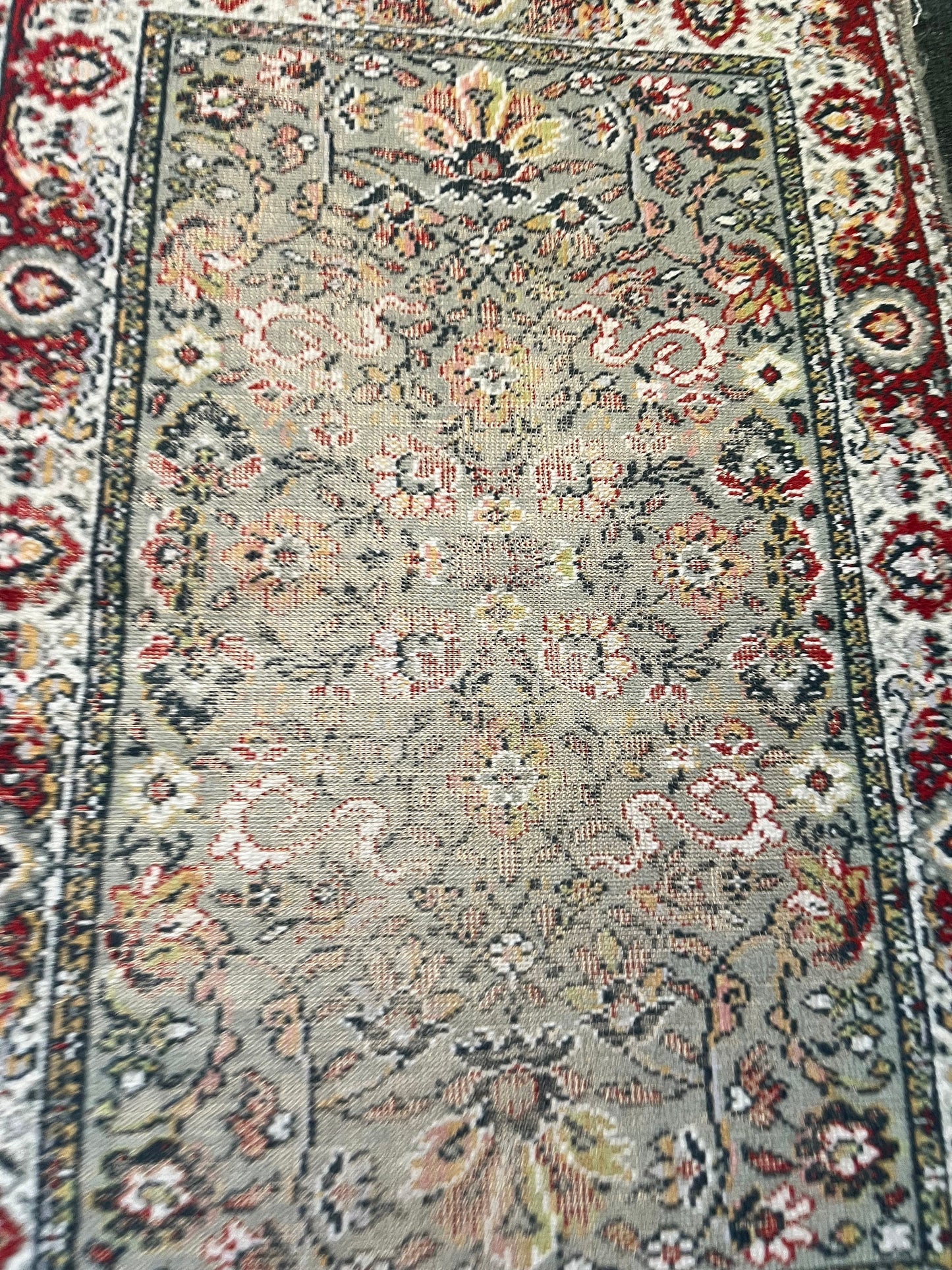 3 x 2 Persian wool prayer mat or small  rug in antique condition  spectacular