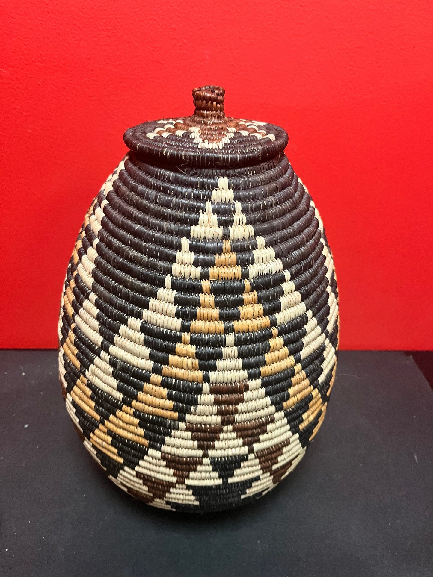 15 inch stunning museum quality traditional African Zulu weaved basket with lid  known artist