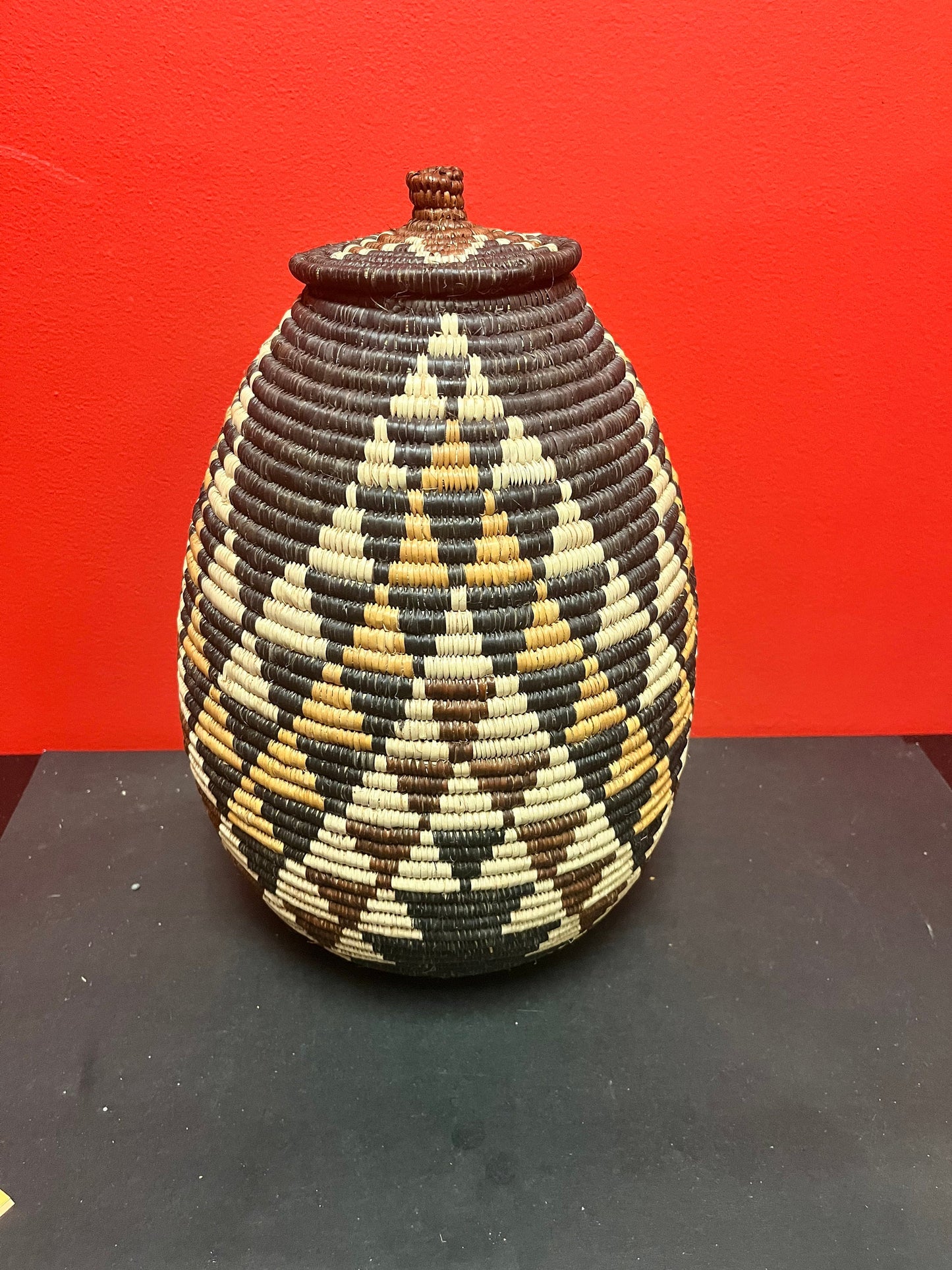 15 inch stunning museum quality traditional African Zulu weaved basket with lid  known artist