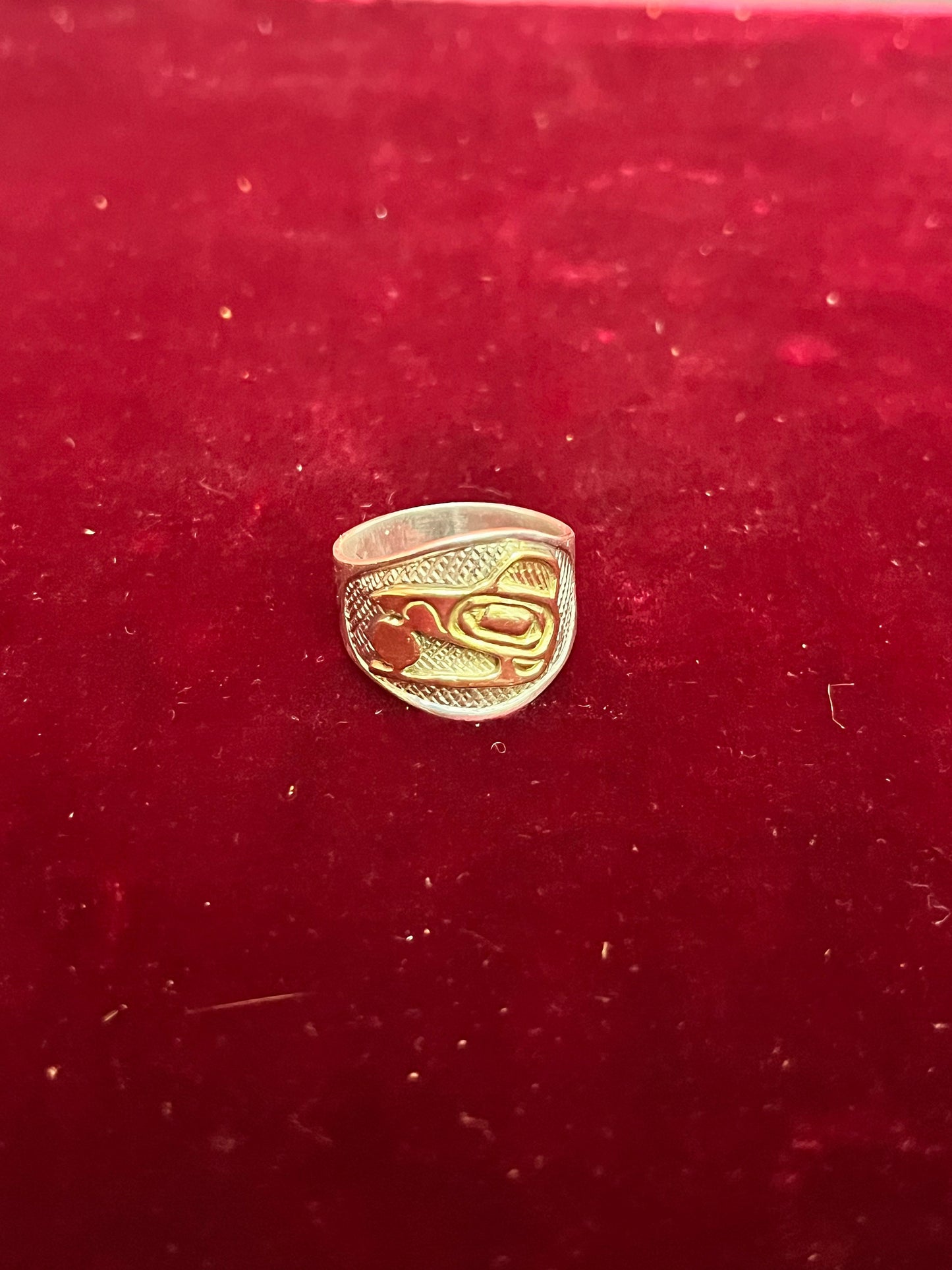 Sterling and gold size 8 Indigenous, first nations pacific northwest coast ring   Robert cross  fabulous piece