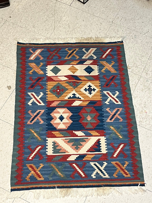 Fabulous Navajo 36 x 25 Rug  great condition and wonderful design