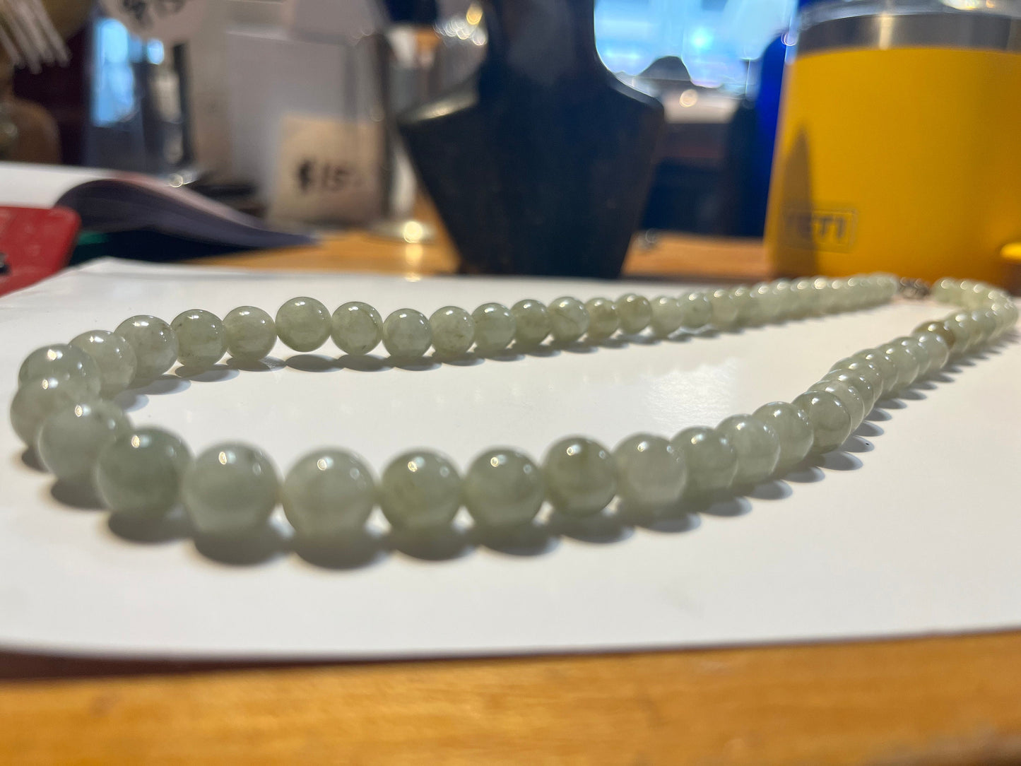 Beautiful Chinese 20 inch jade necklace