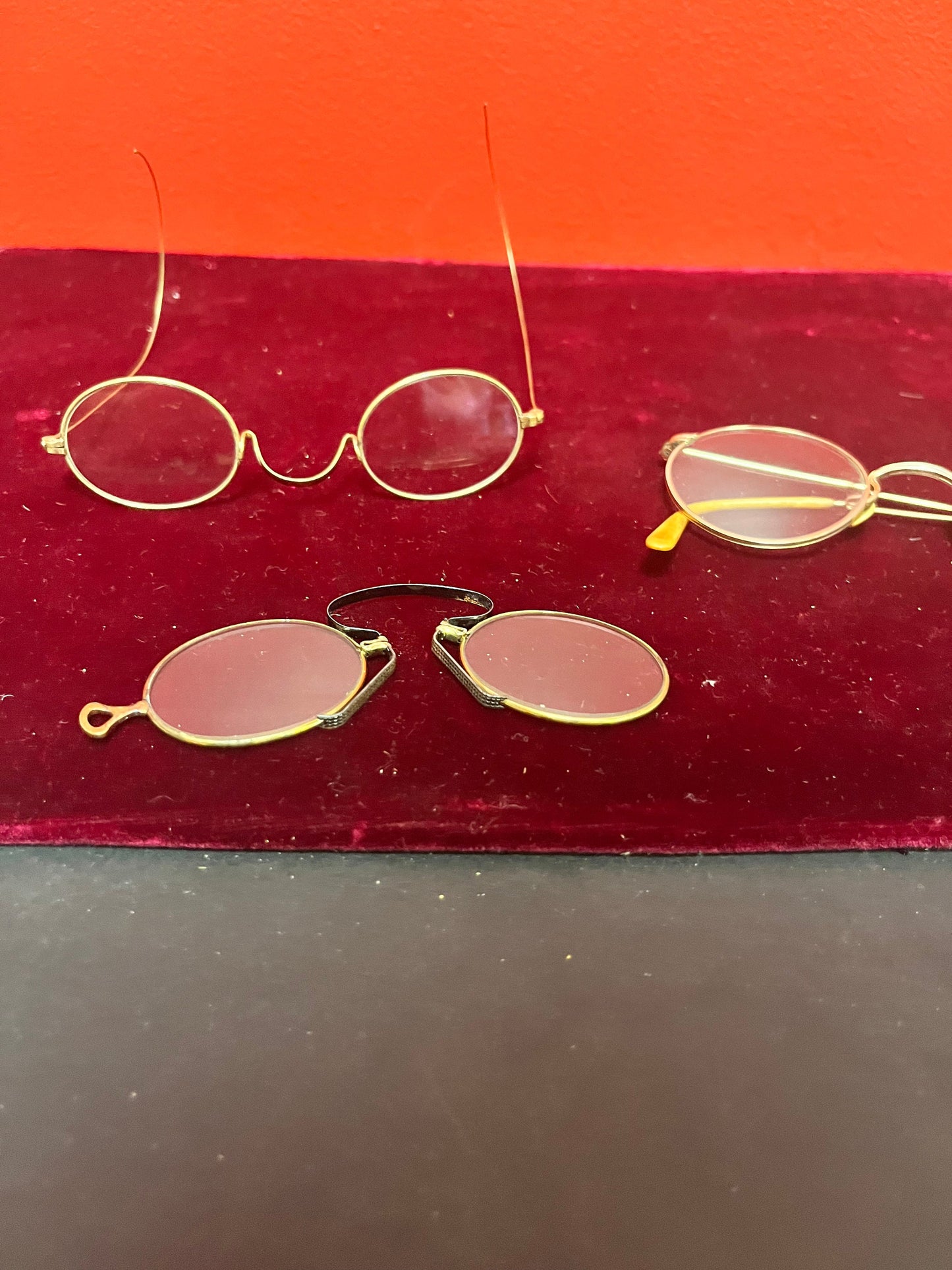 Lot of old eye spectacles  cool