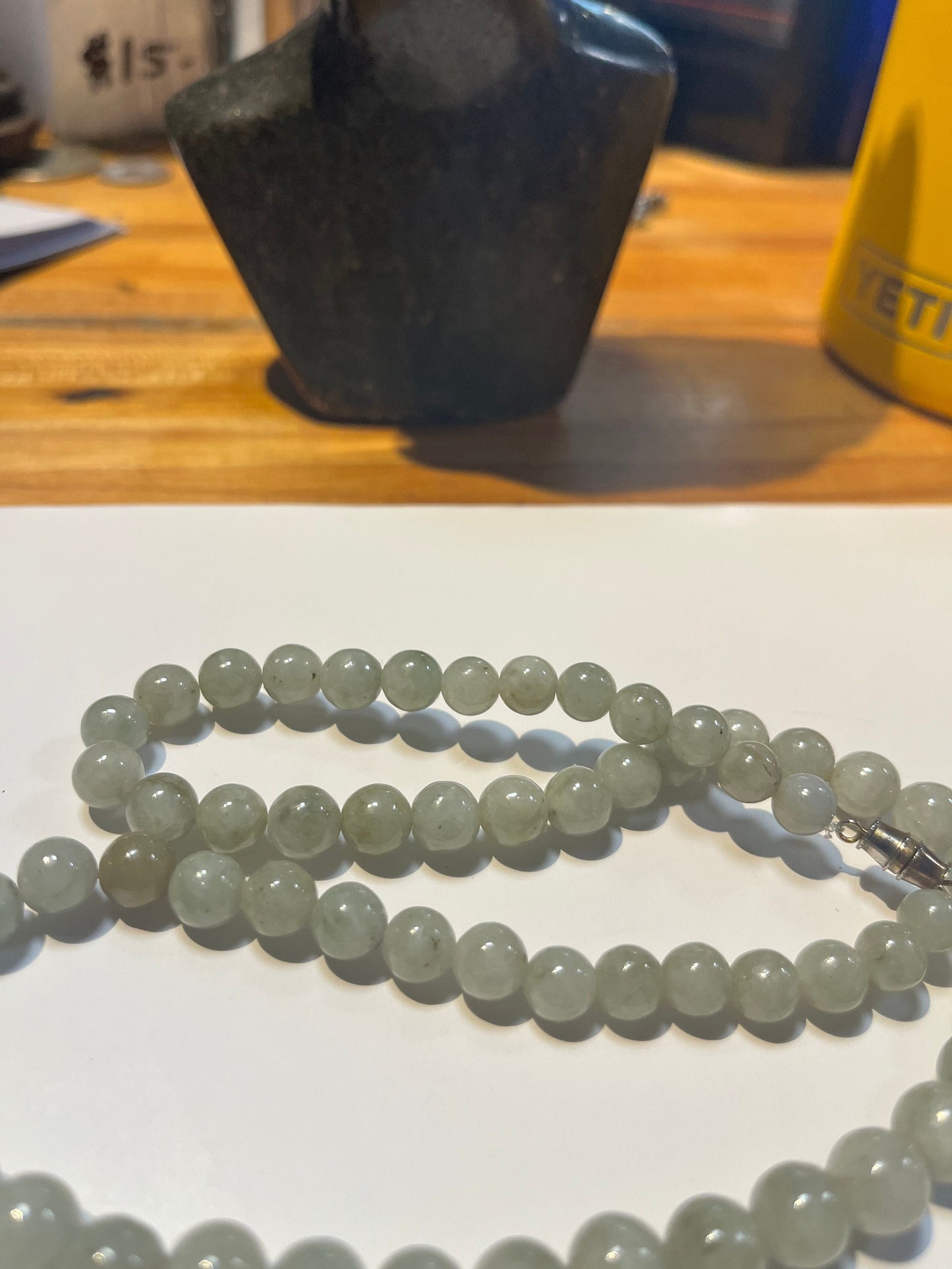 Beautiful Chinese 20 inch jade necklace