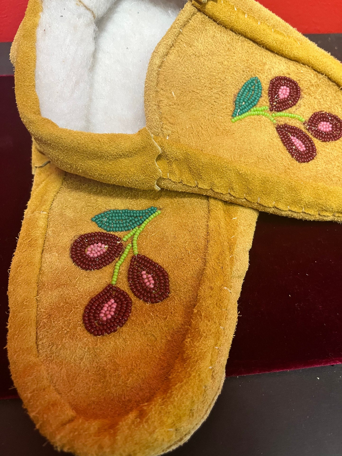 10 inch indigenous first nations leather and beaded moccasin shoes  like new condition  10 inches long