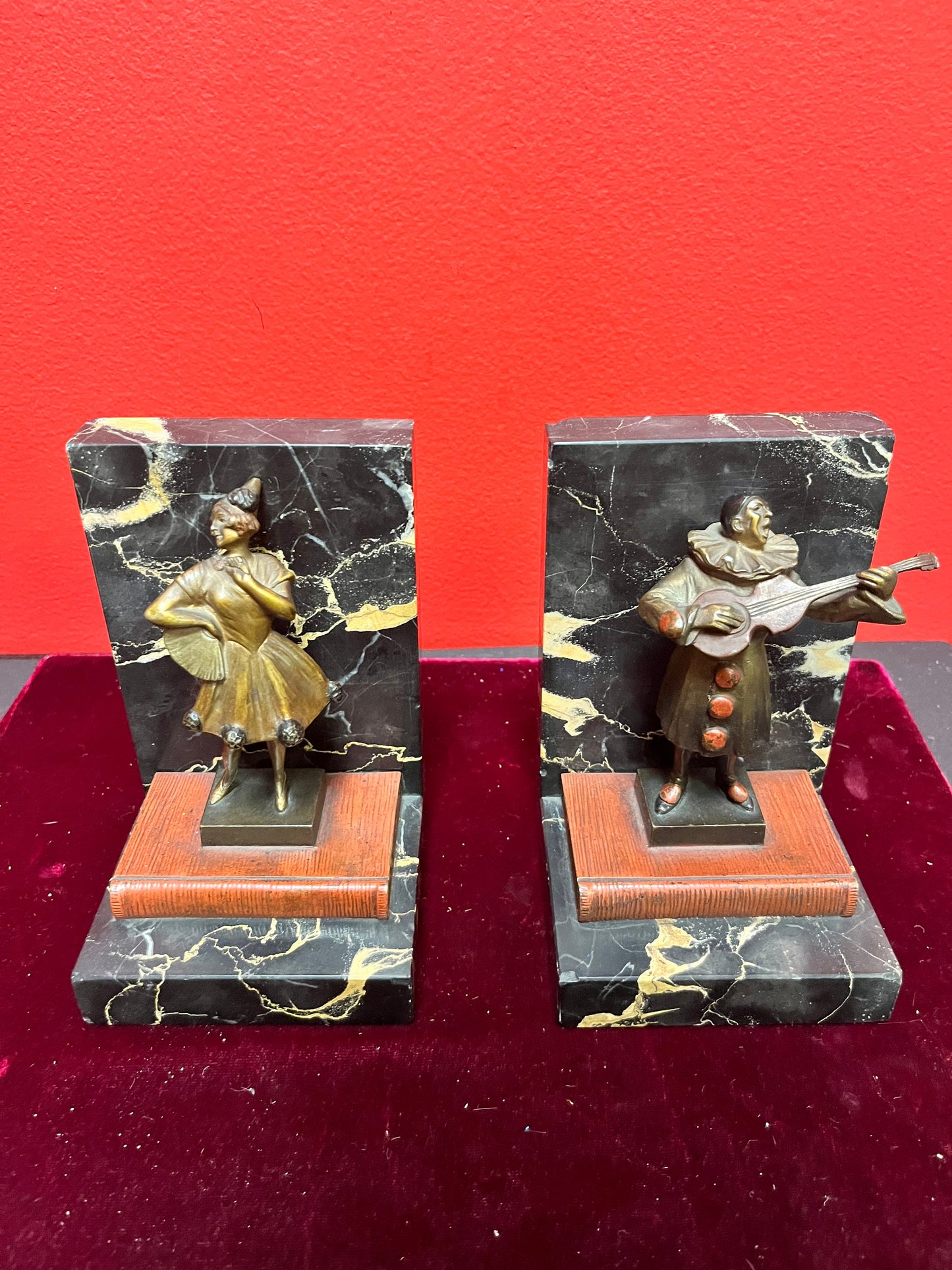 Absolutely stunning 5 1/2 inch high  possibly Franz Bergman Austrian cold painted bronze and marble musical Bookends  wow