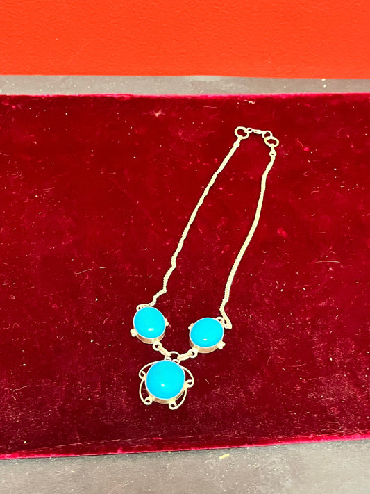 Approximate 16 inch long turquoise and silver necklace great gift