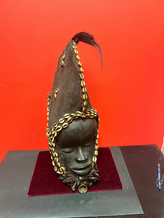 22 x 5 ancient museum quality western African mask with puka shells  ceremonial and very rare  wonderful condition