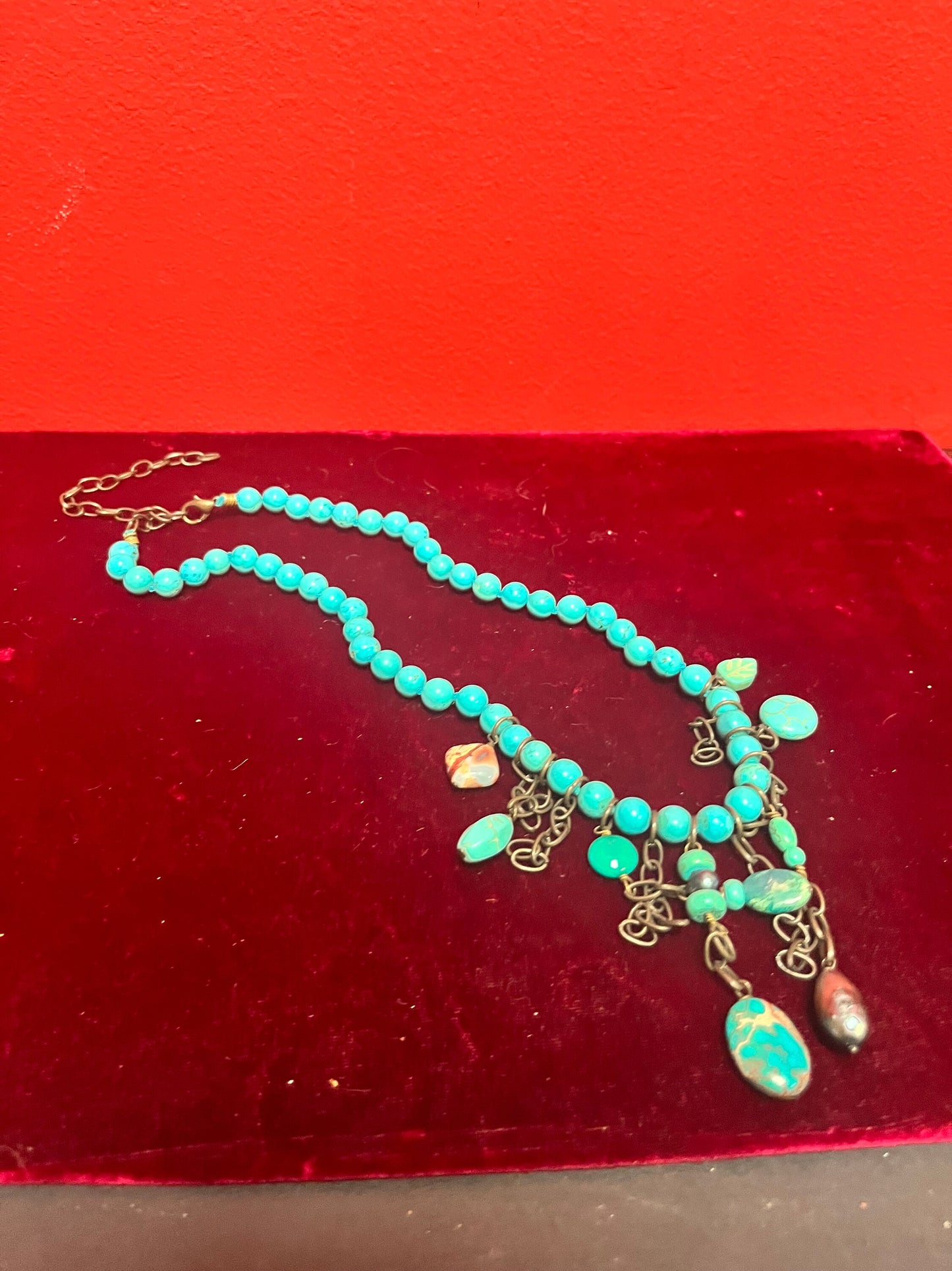 Unusual lovely turquoise necklace   great gift