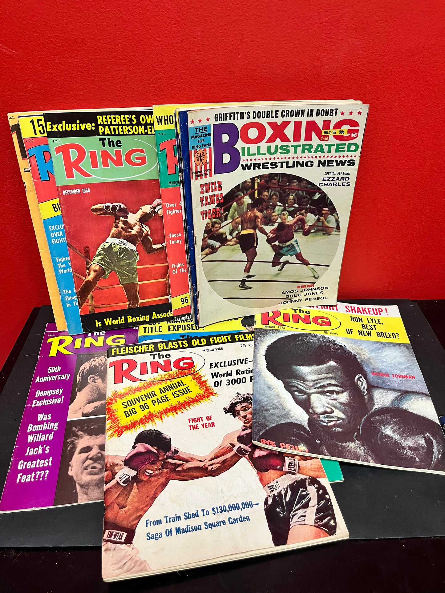 Crazy cool job lot boxing magazines 1960s and 1970s  14 total  great gifts  good condition  wow