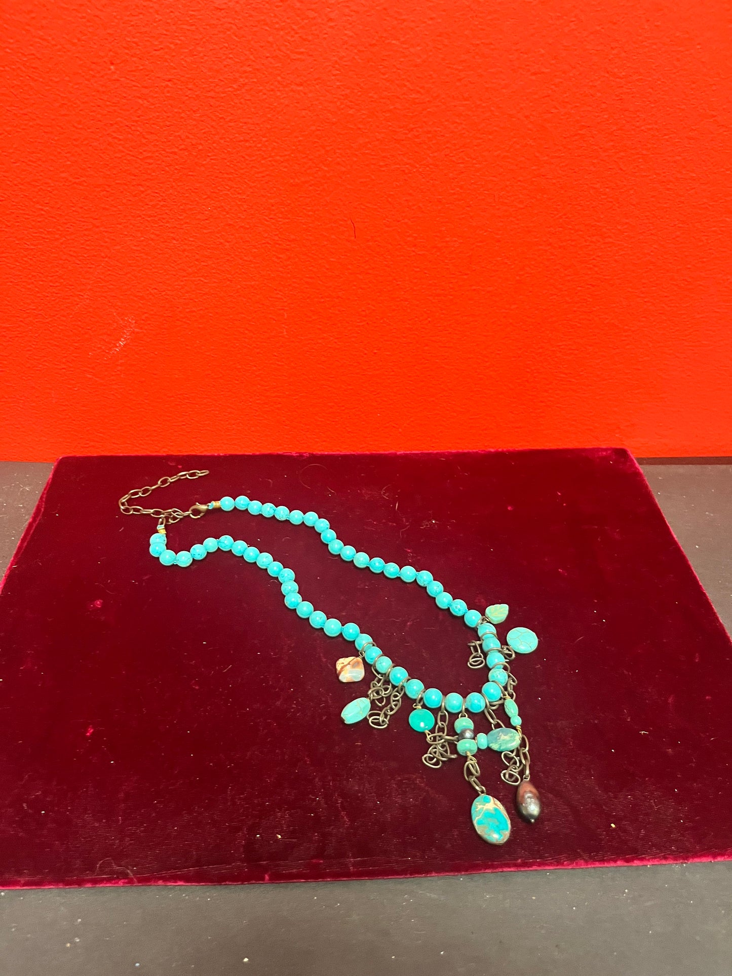 Unusual lovely turquoise necklace   great gift