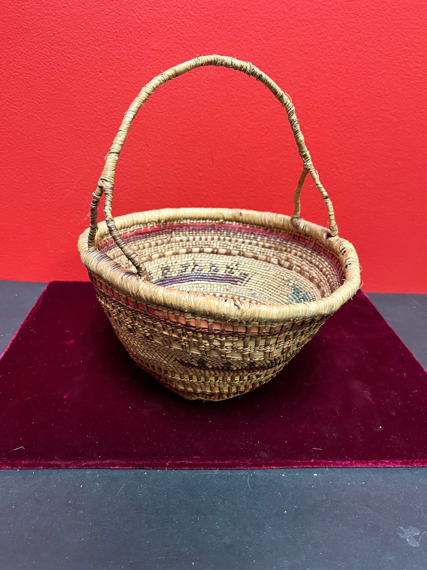 Stunning 8 x 10 high  indigenous Canadian native antique woven basket with delicious handle  wow