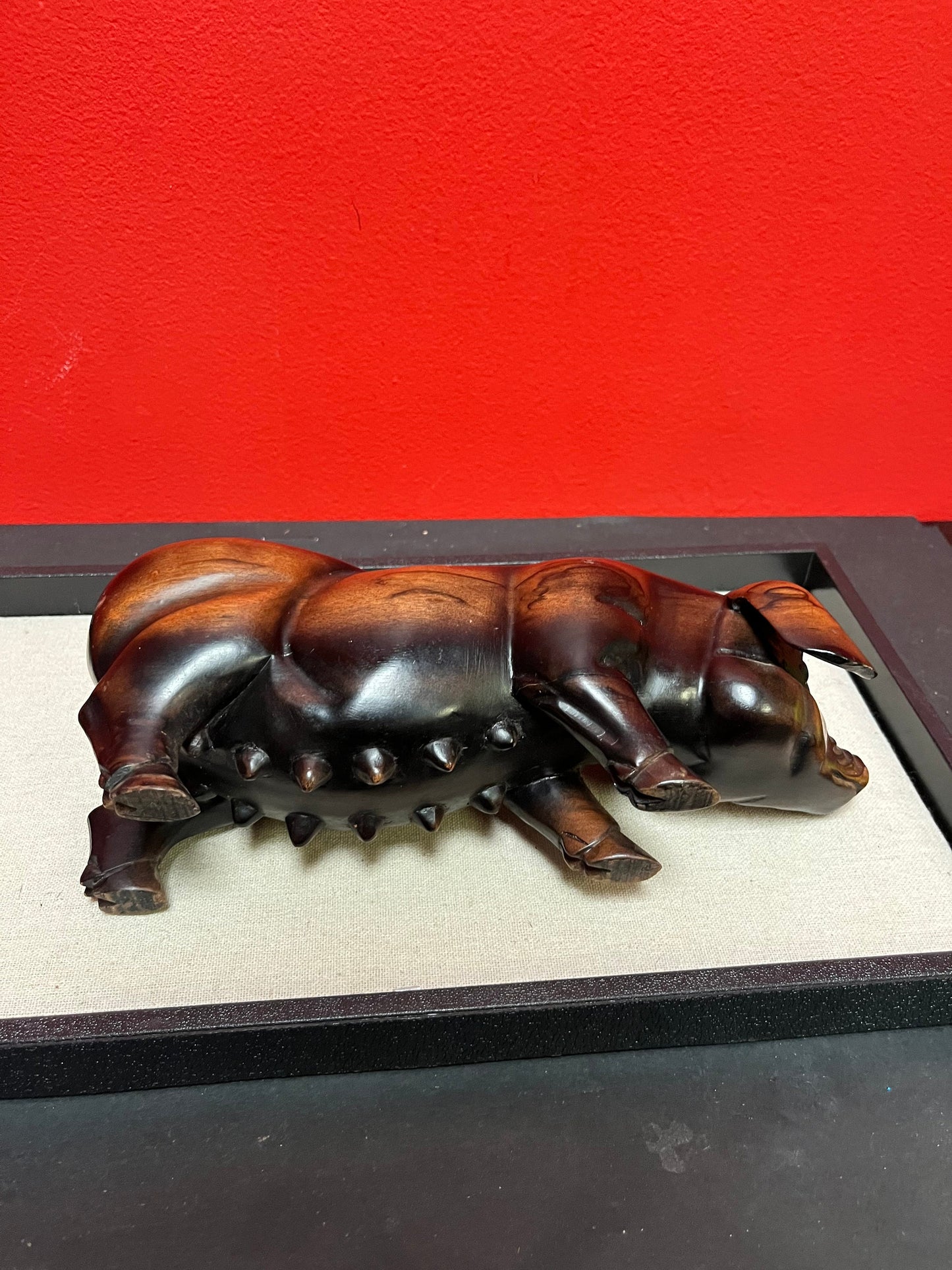 Lovely Ironwood heavy pig statue  Great, Patina and detail  435 grams - wow  9 inches long