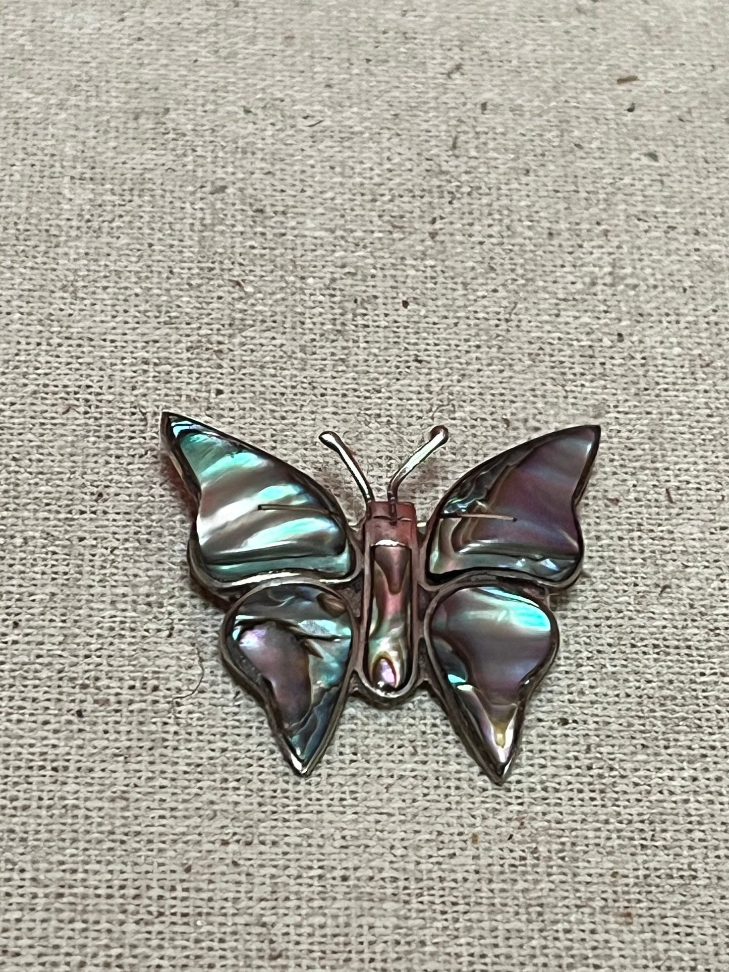 Absolutely fabulous 1 inch Mexican signed sterling and abalone butterfly brooch - Great Condition and Great gift