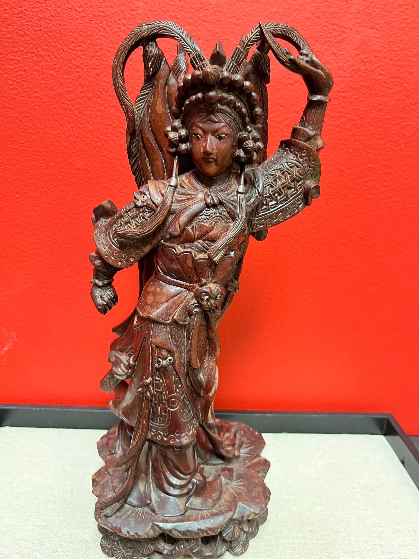 Stunning Chinese antique Rosewood 12 inch high statue pff a deity  immaculate condition, and gorgeous detail wow