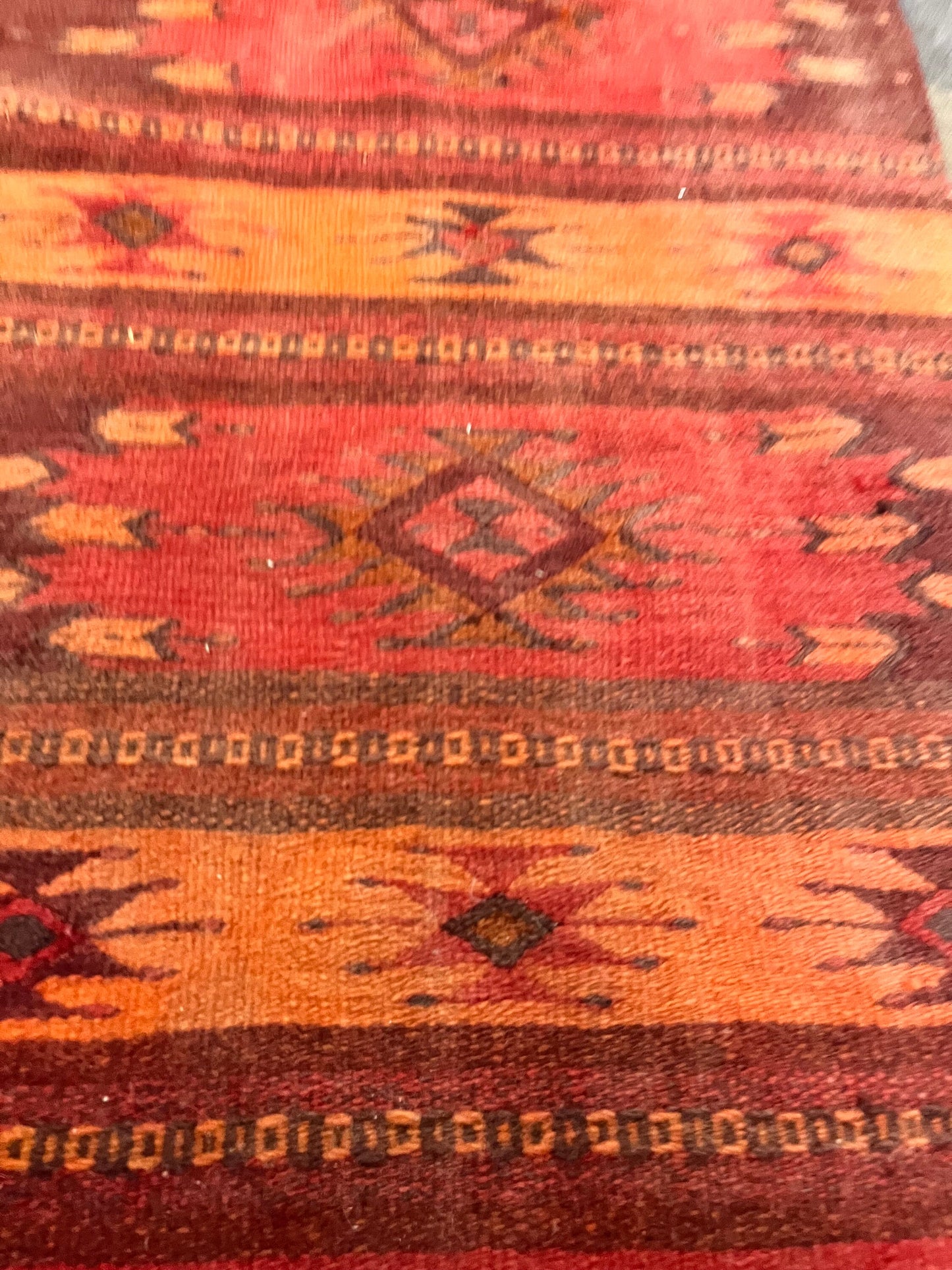 Fantastic authentic 43 x 20 Navajo Rug carpet  nice both sides  great design and colour