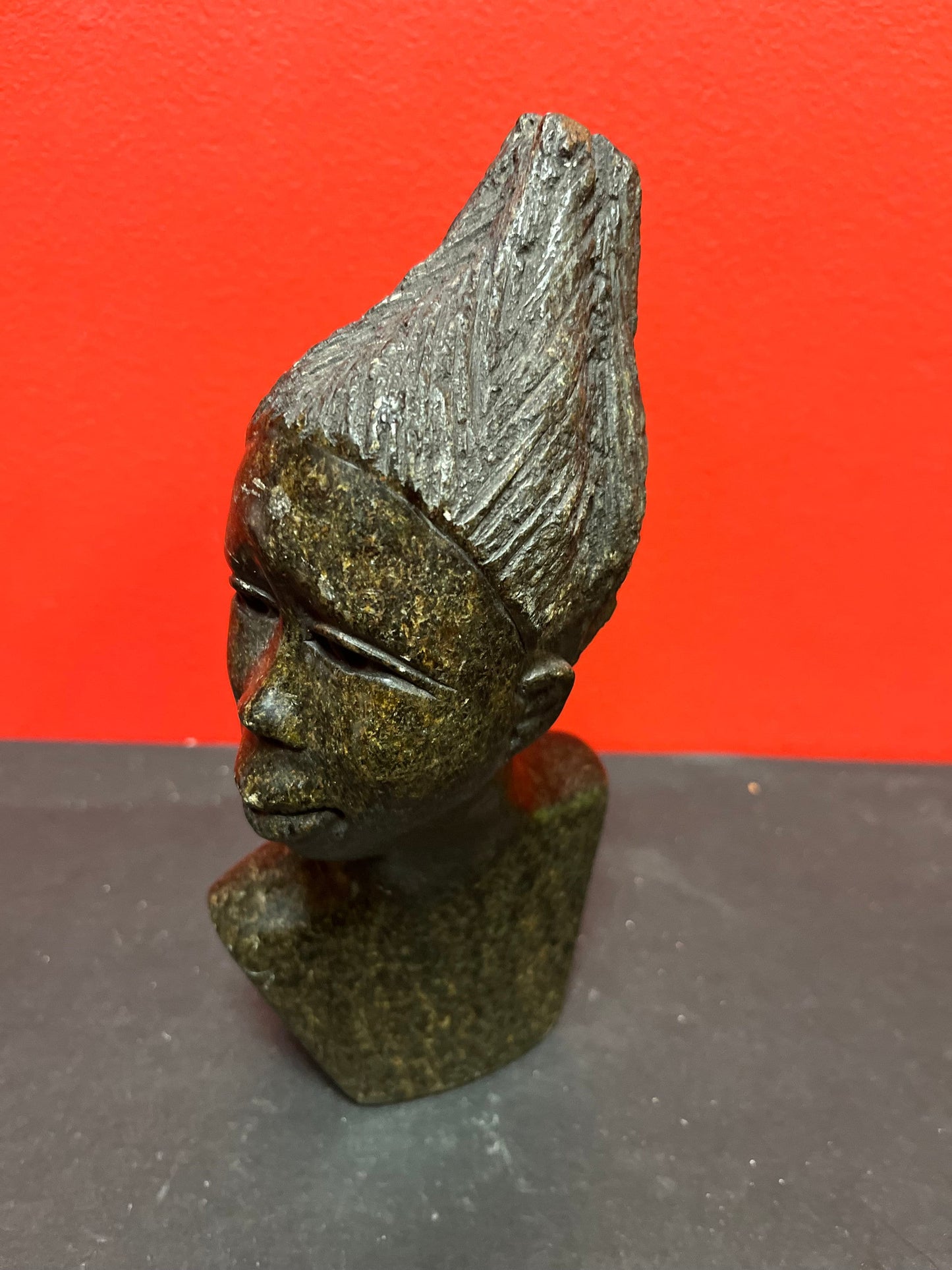 Lovely older African 9 inch tall signed soapstone bust of a lady  1.6 kg fabulous condition and perfect gift