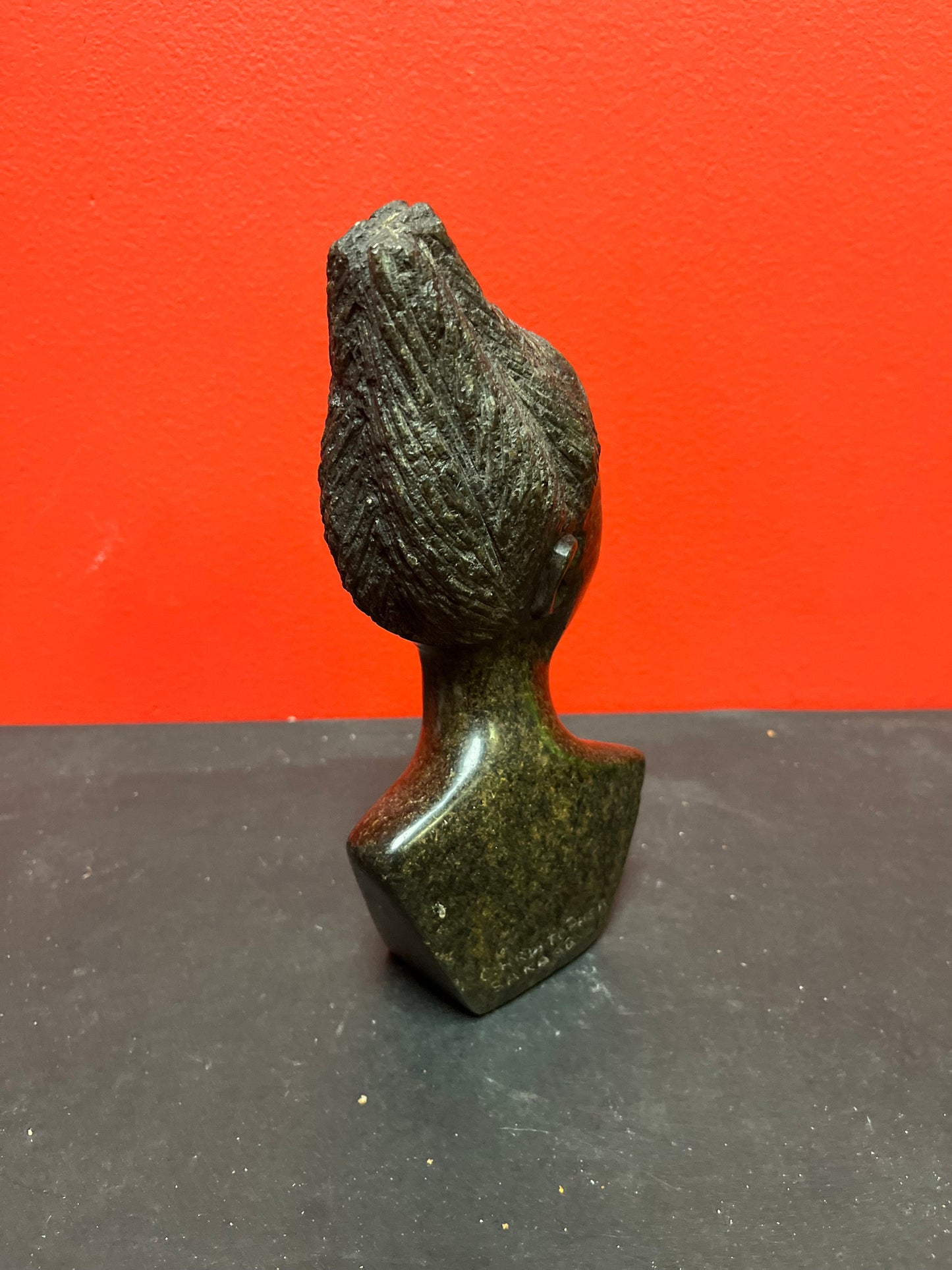 Lovely older African 9 inch tall signed soapstone bust of a lady  1.6 kg fabulous condition and perfect gift