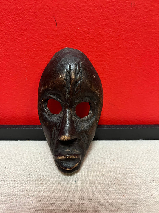 A  Very rare 5 inch tall African Dan mask   miniature passport mask  wow