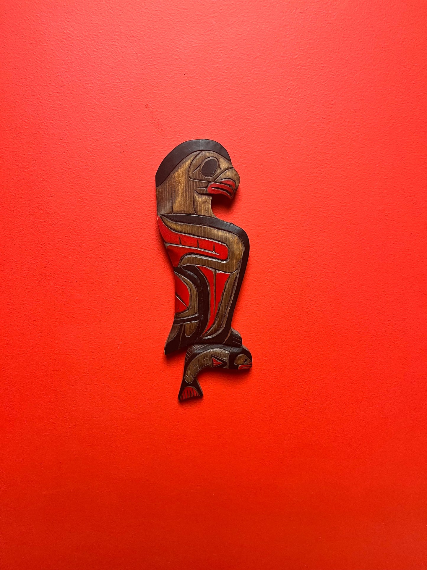 Stunning 12 inch tall eagle and salmon plaque    indigenous first nations Pacific Northwest coast  great detail, ready to hang