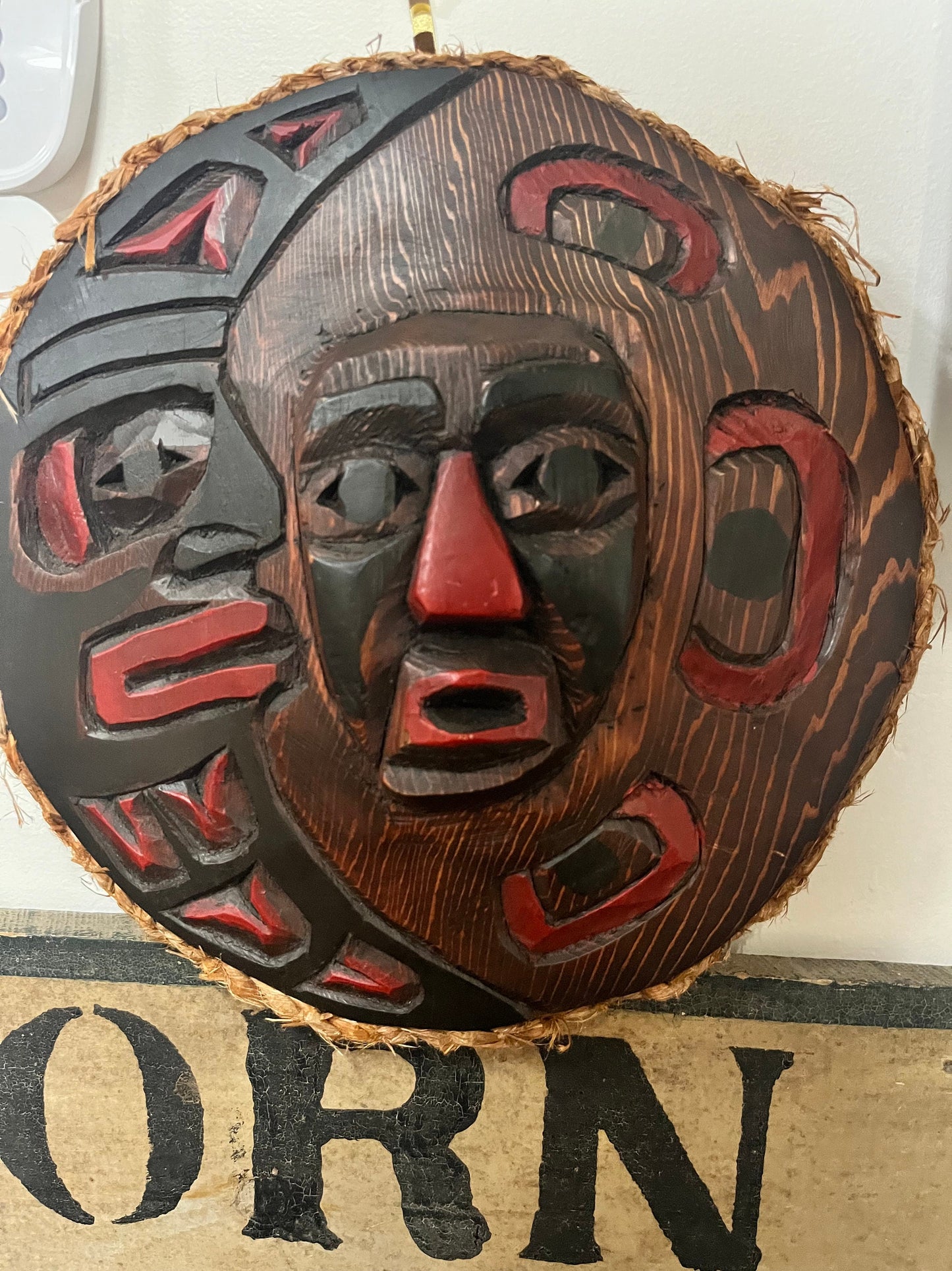 Stunning 12 inch moon mask by Ronald Thomas  indigenous first nation Pacific Northwest coast beauty  great detail