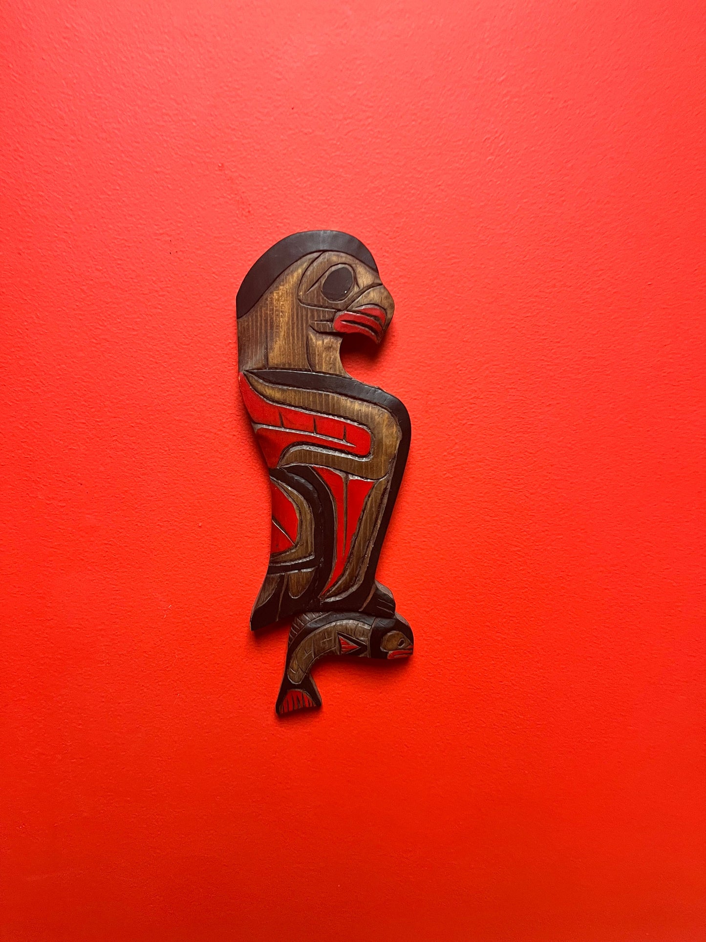 Stunning 12 inch tall eagle and salmon plaque    indigenous first nations Pacific Northwest coast  great detail, ready to hang