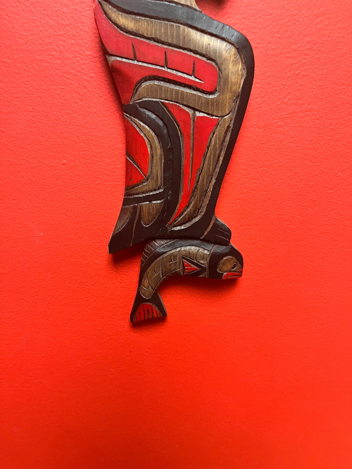 Stunning 12 inch tall eagle and salmon plaque    indigenous first nations Pacific Northwest coast  great detail, ready to hang