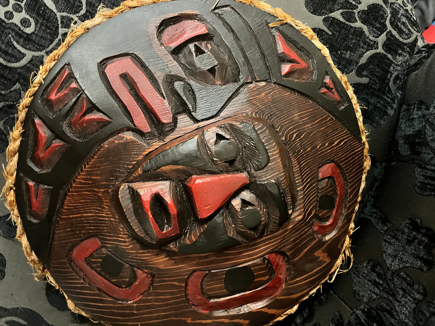 Stunning 12 inch moon mask by Ronald Thomas  indigenous first nation Pacific Northwest coast beauty  great detail