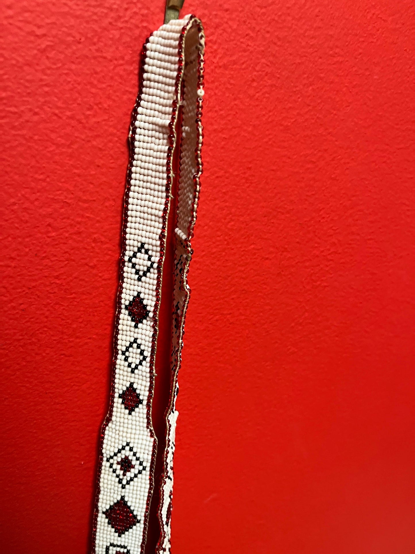 Beautiful approximately 28 inch long, indigenous first nations pacific northwest coast beaded necklace  great condition