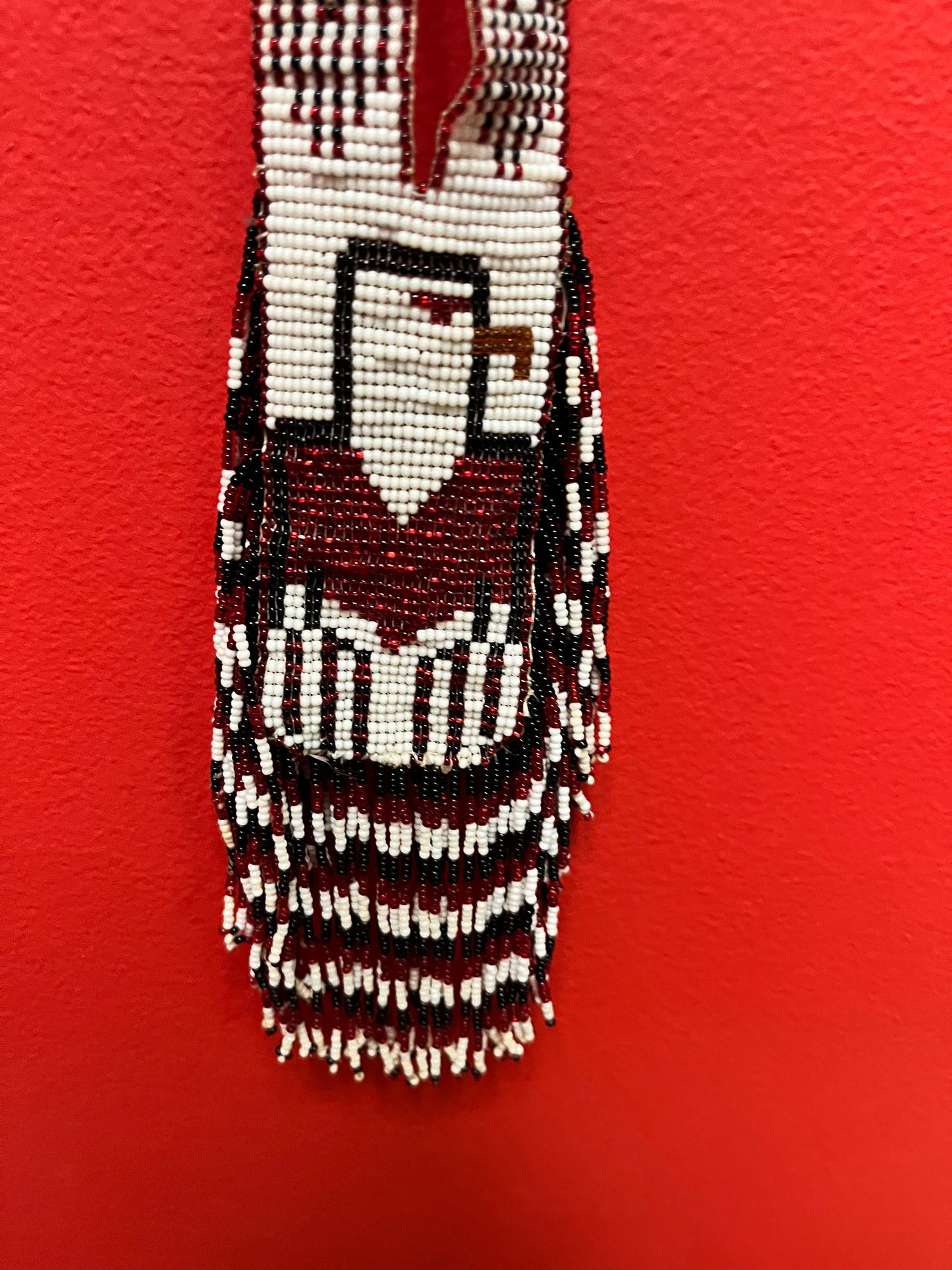 Beautiful approximately 28 inch long, indigenous first nations pacific northwest coast beaded necklace  great condition