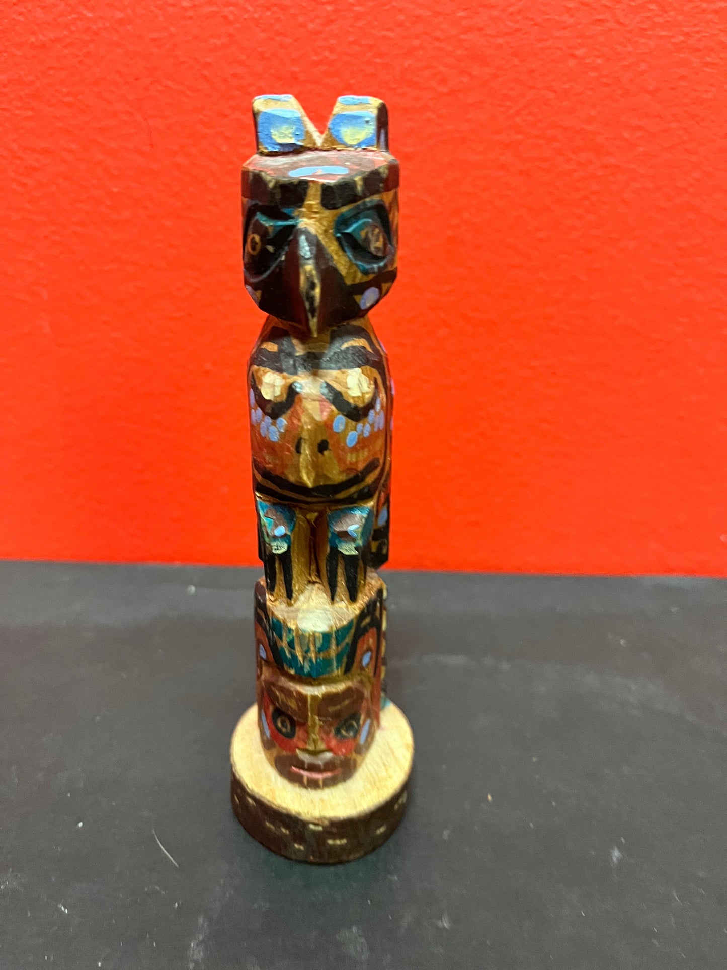 Lovely old 6 inch tall polychrome painted  folk art totem pole  indigenous first nation Pacific Northwest coast