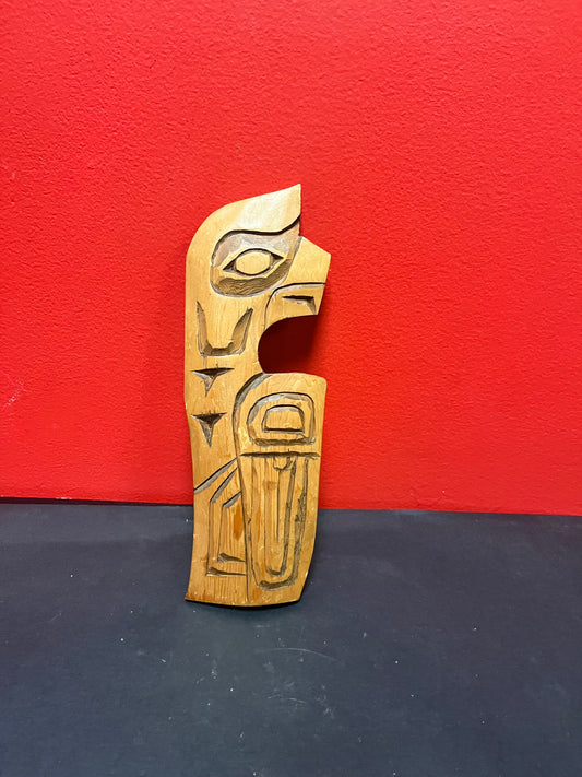 10 inch tall, indigenous, first nations, Pacific Northwest Coast Eagle  plaque Good value and needs a hanger