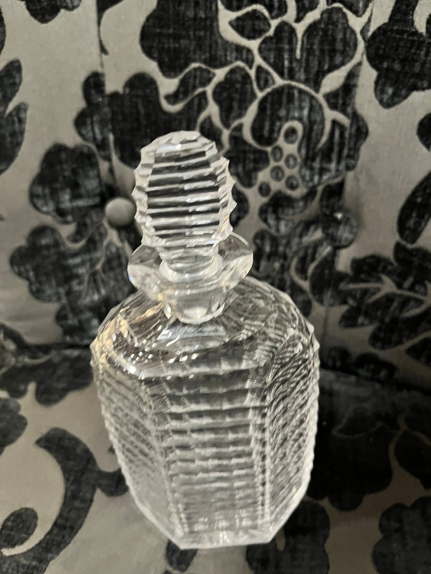 7.5 inch high antique crystal decanter in perfect t condition