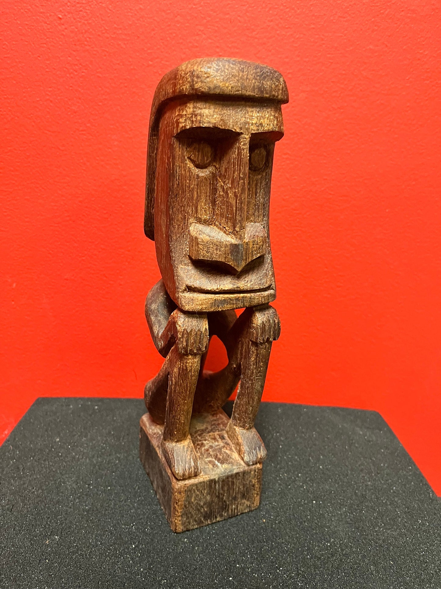 11 inch high antique Easter island statue   wooden with wonderful patina  museum quality