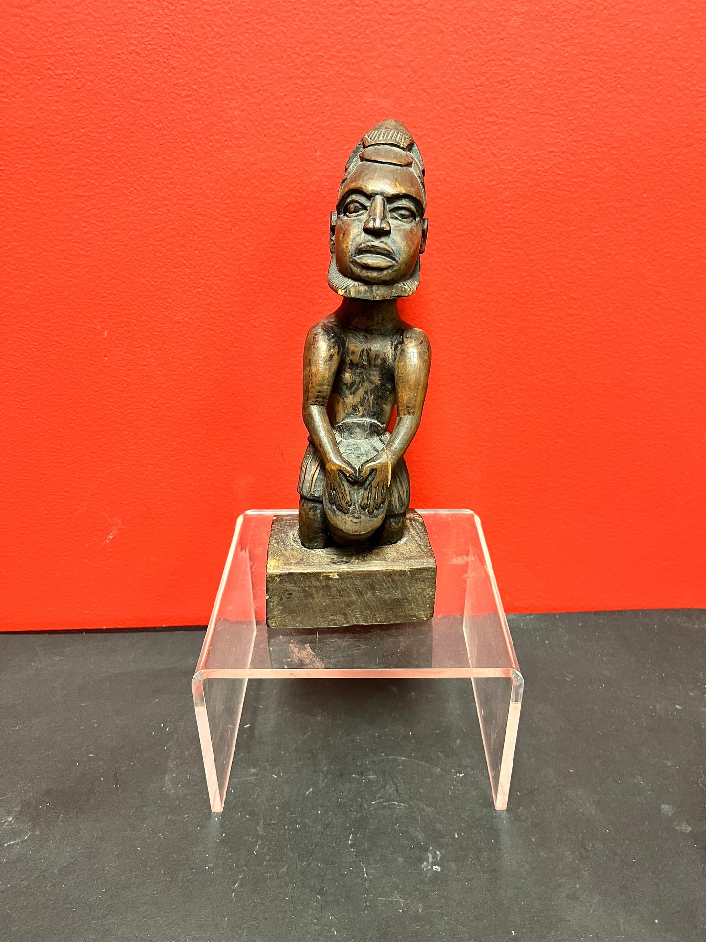 Fabulous rare early 1900s African statue on fitted base   wonderful patina and imagery