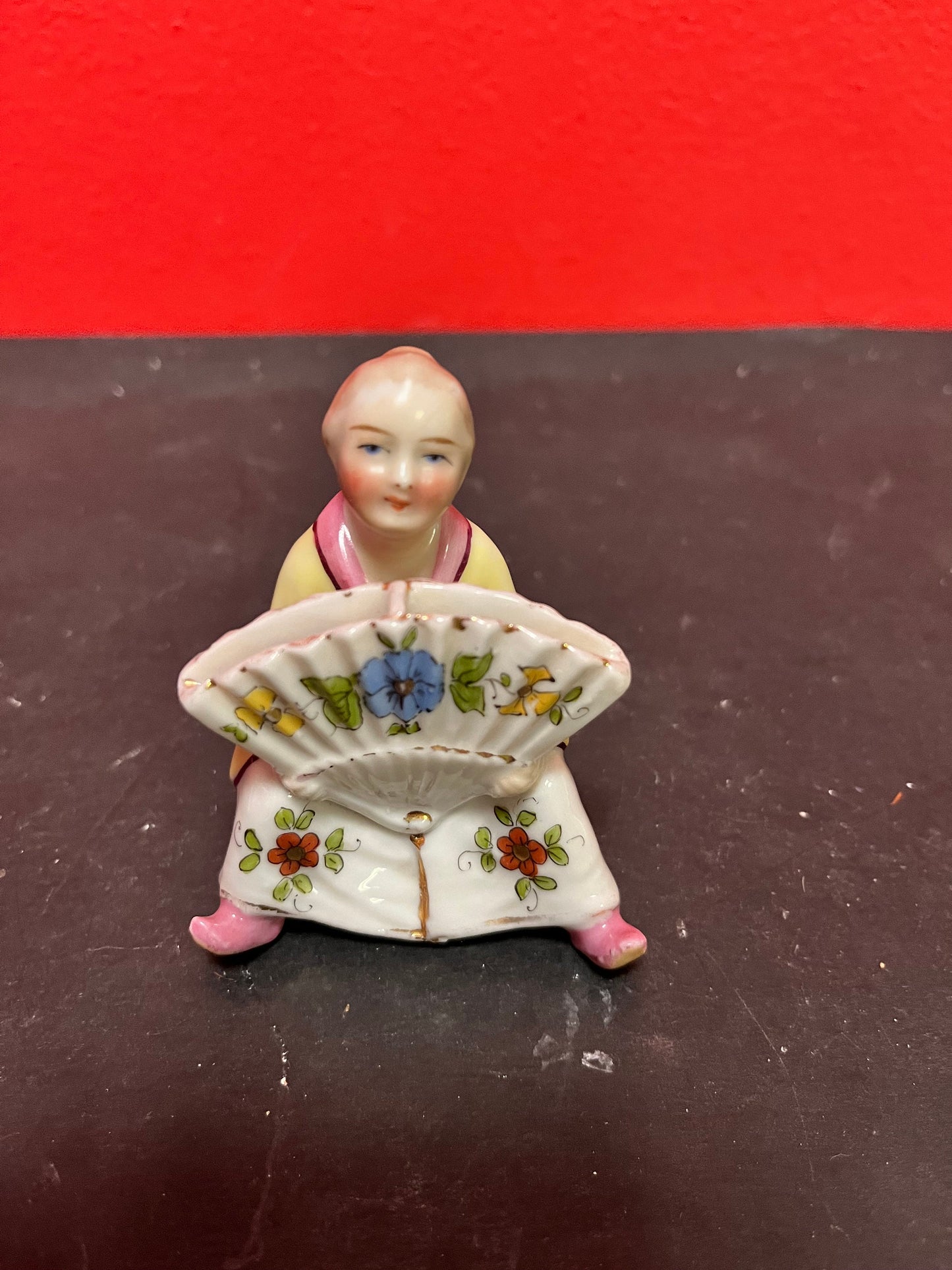 3 inch high, German meissen style statue of a Chinese woman toothpick holder  great condition