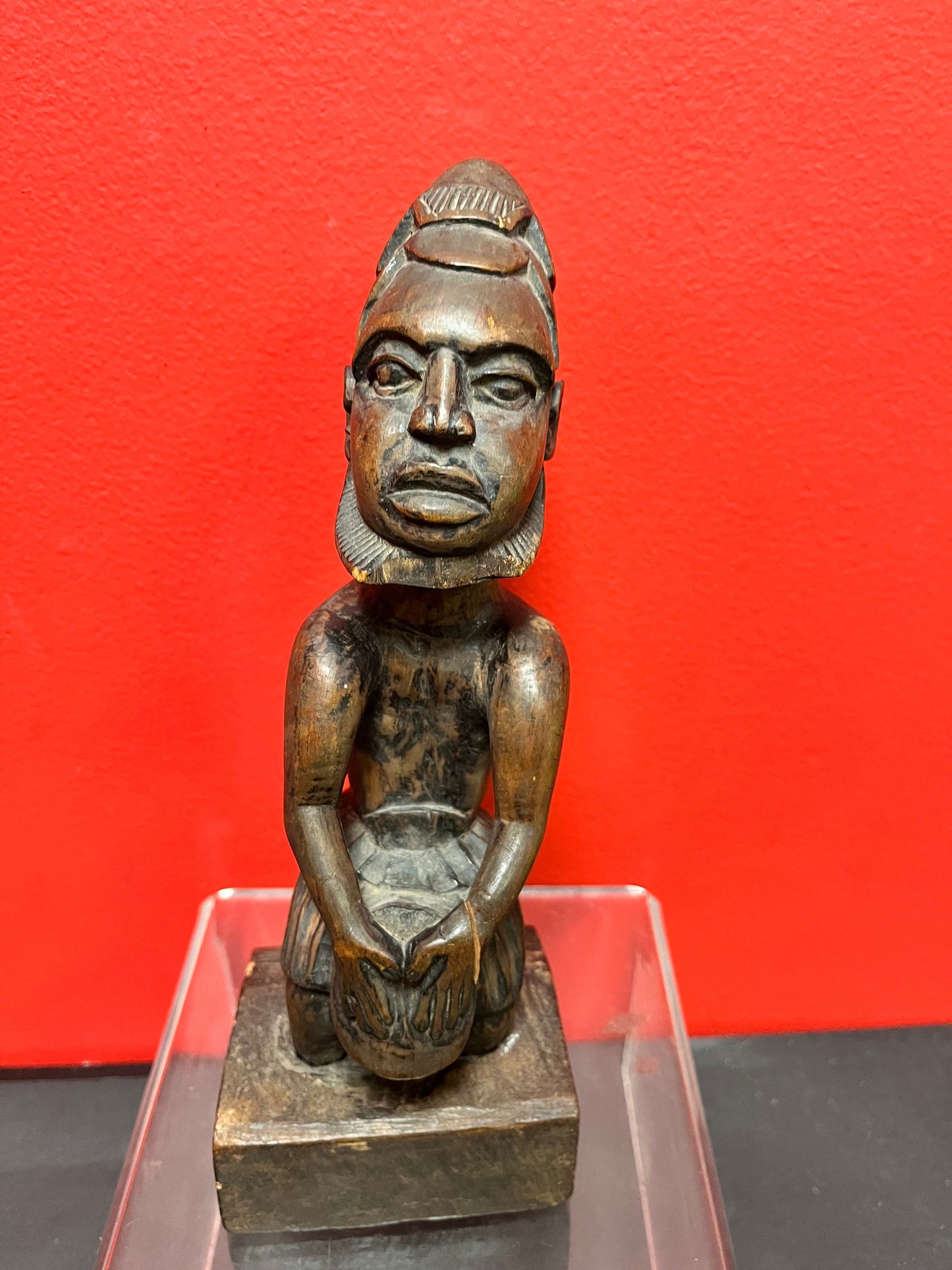 Fabulous rare early 1900s African statue on fitted base   wonderful patina and imagery