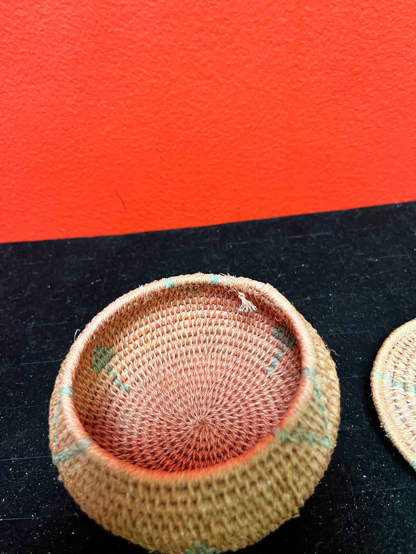 Lovely Unusual indigenous Canadian First Nations 4 inch high woven basket in perfect condition