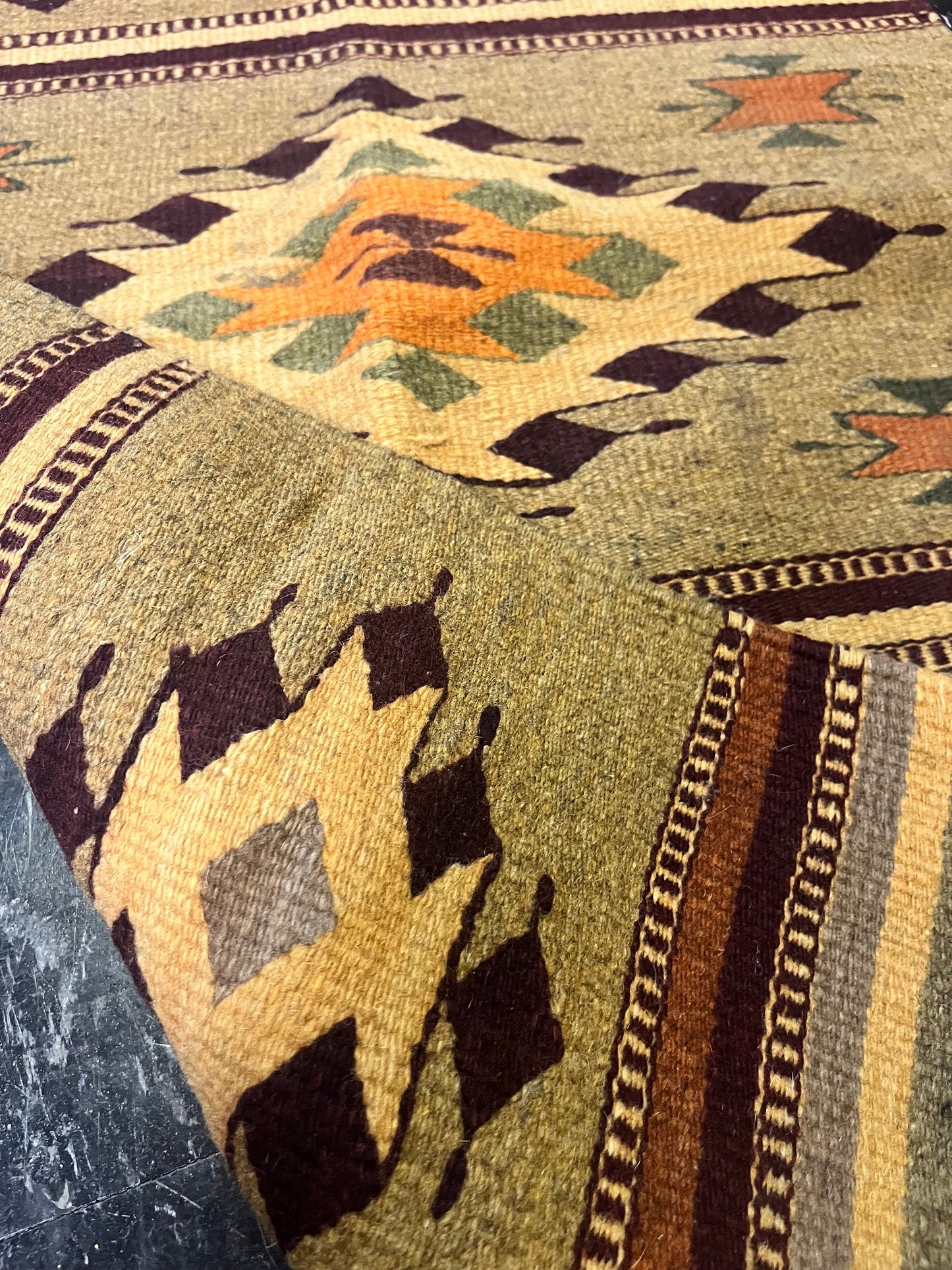 Beautiful 45 x 21 small authentic Navajo rug carpet  beautiful condition and unique colours