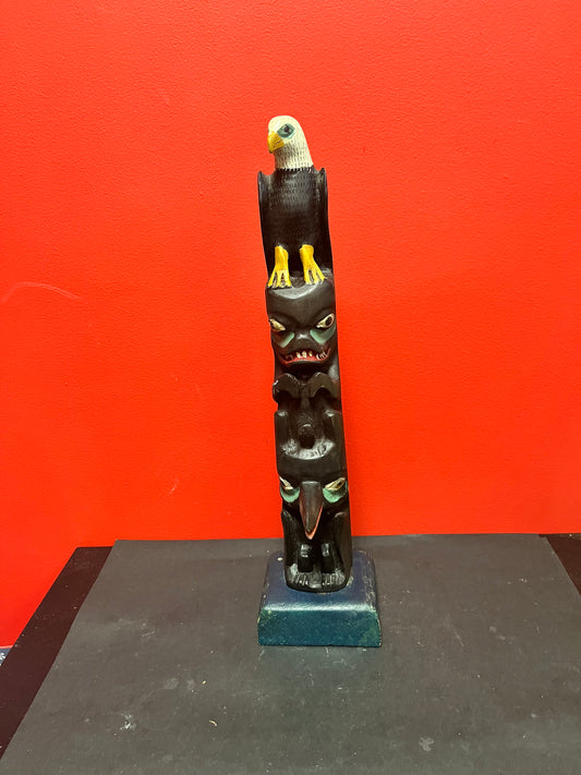 Stunning 20 x 4.5 antique unsigned possibly ceremonial indigenous first nations, Pacific Northwest Coast Folk Art transformation totem pole