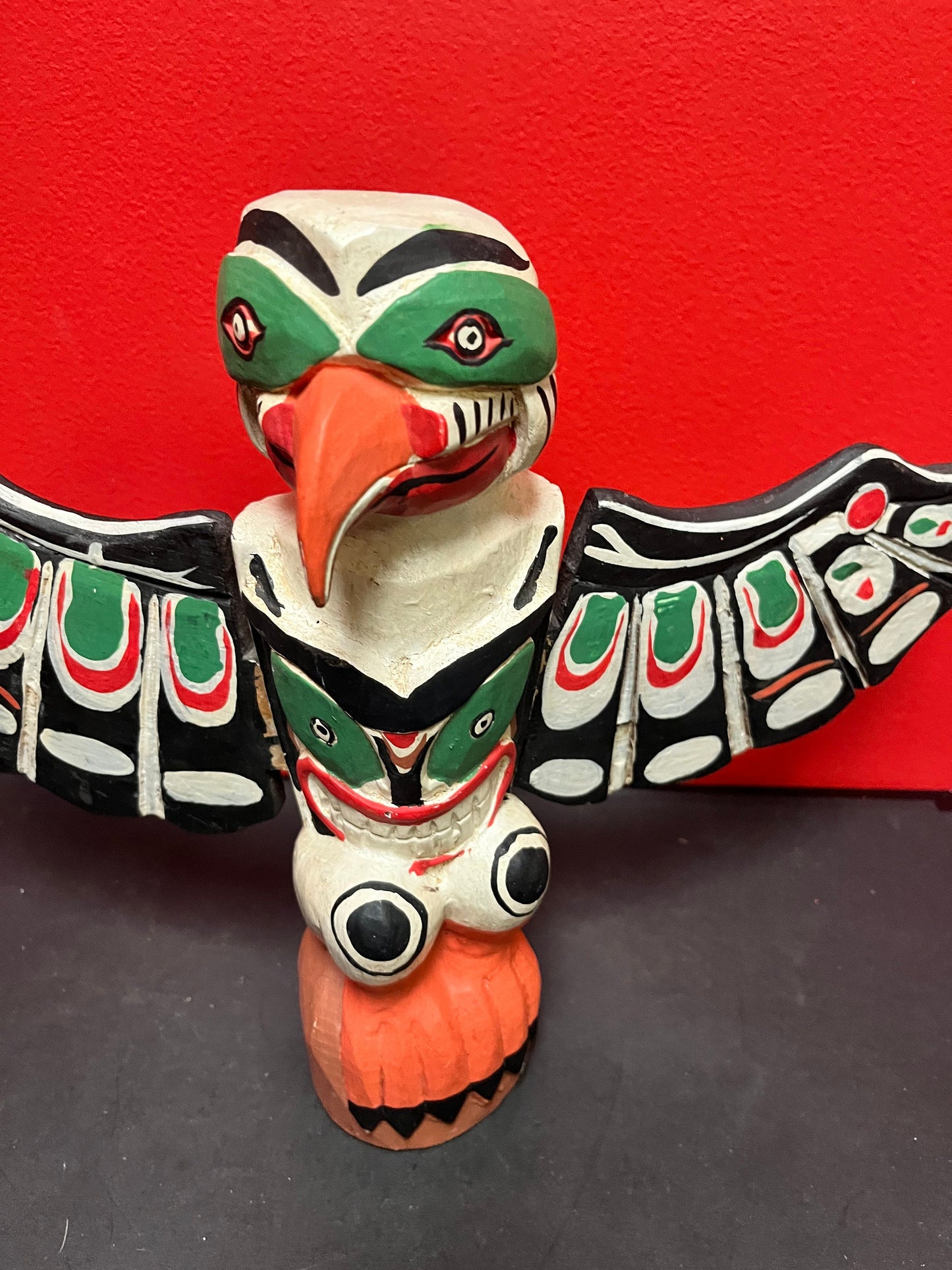 Stunning antique indigenous Pacific Northwest Coast 16 x 9“ high  painted winged, polychrome totem pole  wings come off  wow