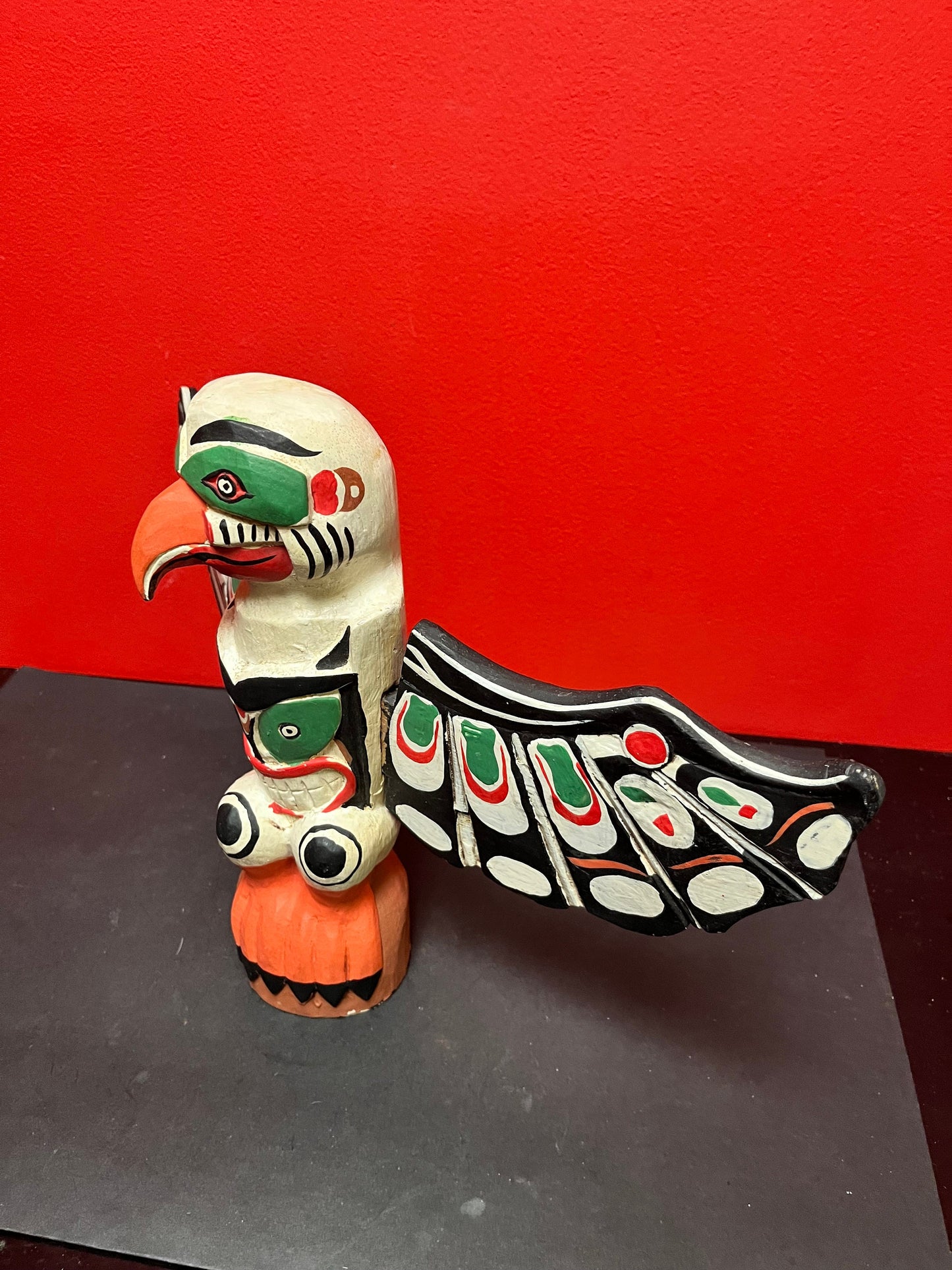 Stunning antique indigenous Pacific Northwest Coast 16 x 9“ high  painted winged, polychrome totem pole  wings come off  wow