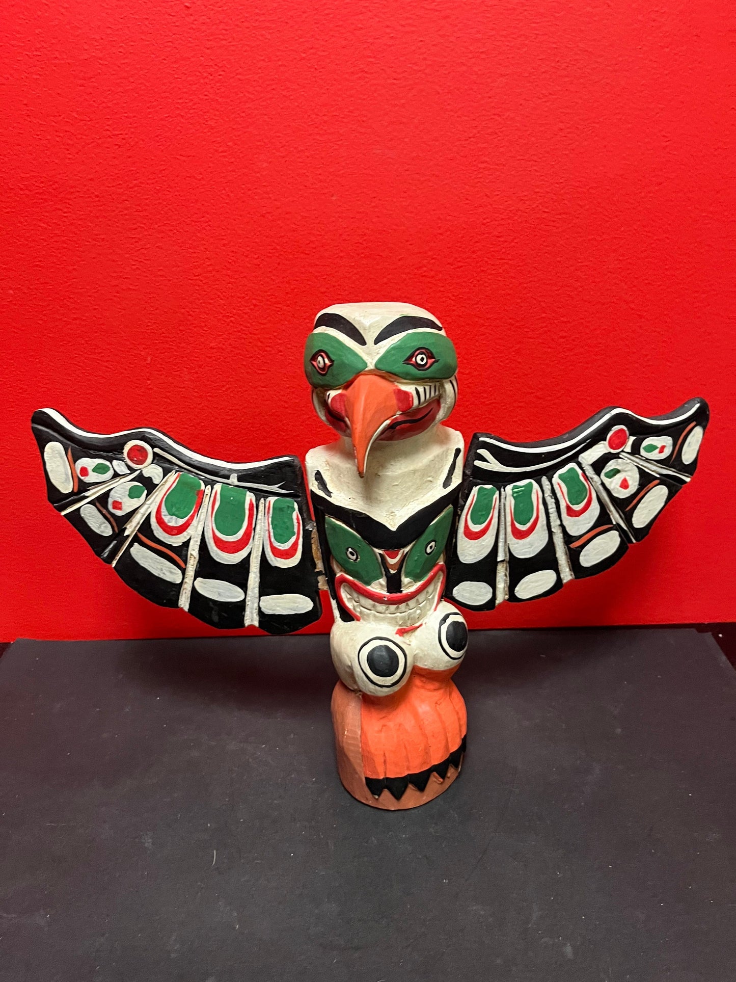 Stunning antique indigenous Pacific Northwest Coast 16 x 9“ high  painted winged, polychrome totem pole  wings come off  wow