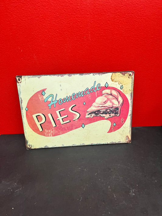 11 x 8 vintage quality homemade pies metal sign   great for a restaurant or home Decor